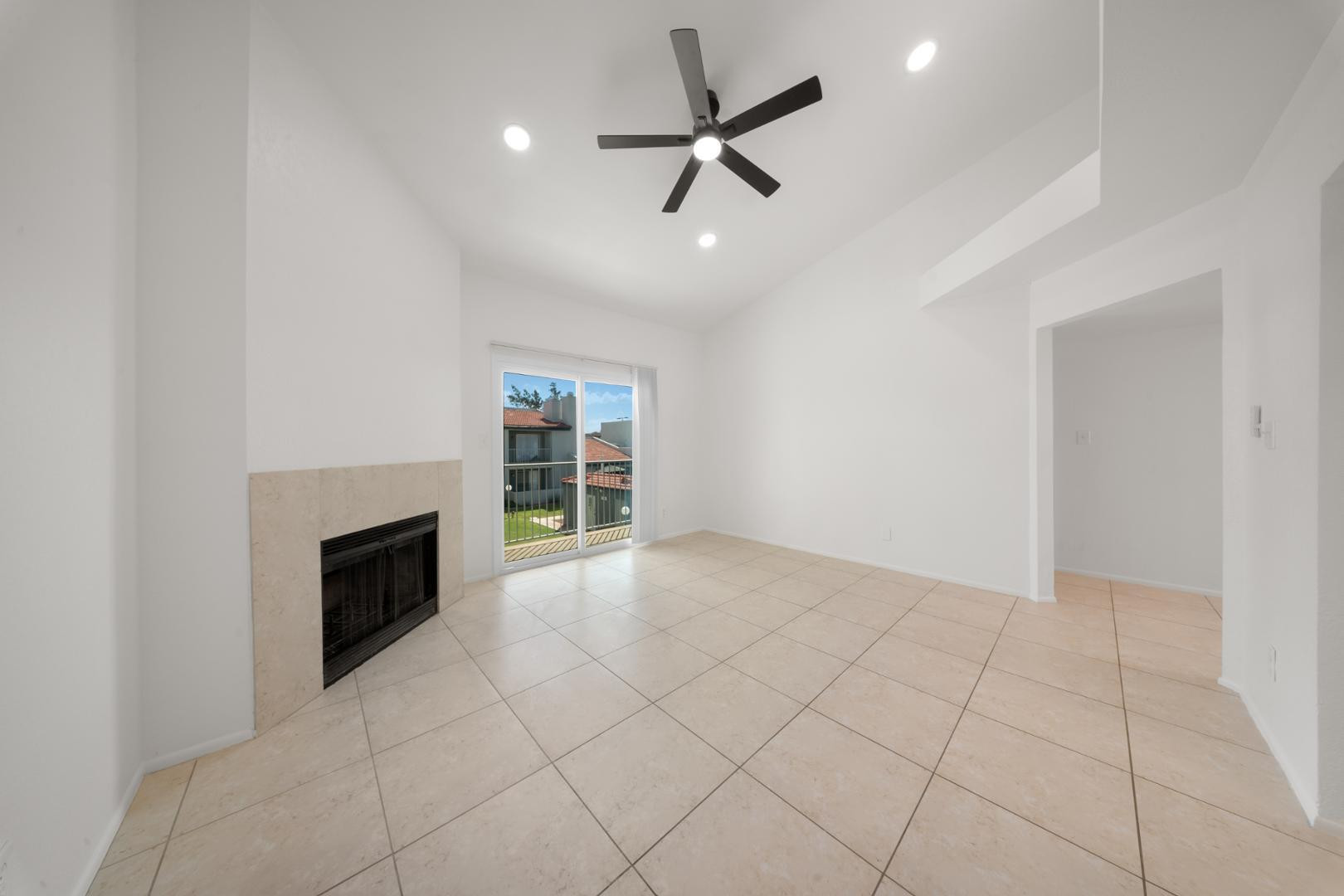 220 N 22nd Place Unit 2029