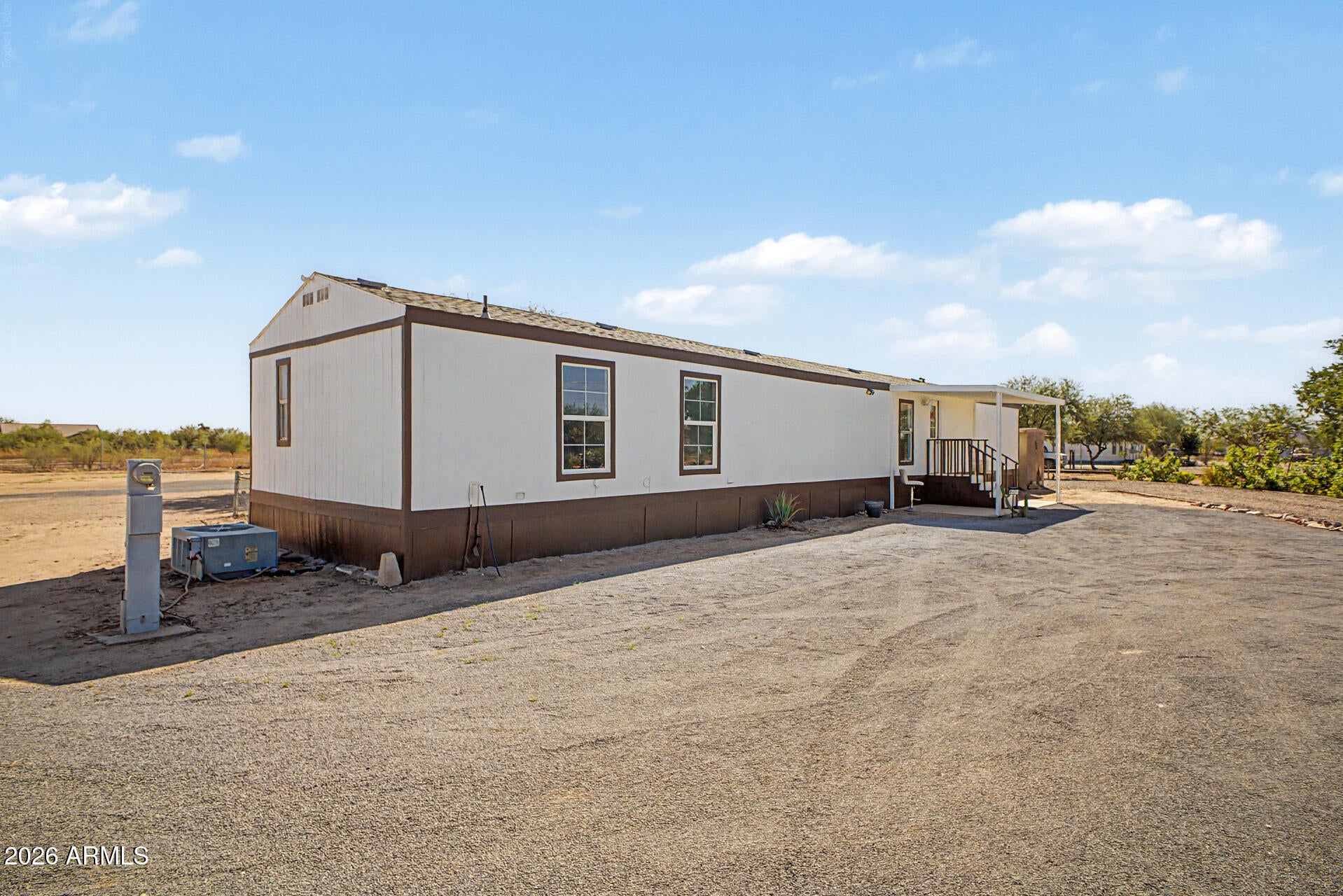 9927 E PARKER Trail