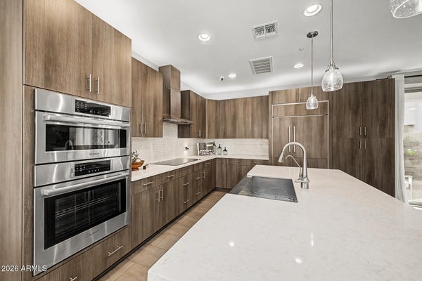 31534 N 24TH DR, PHOENIX, AZ 85085 - Image ff3f65b8afc14d3d10e3f2925e2babe5/1374291832