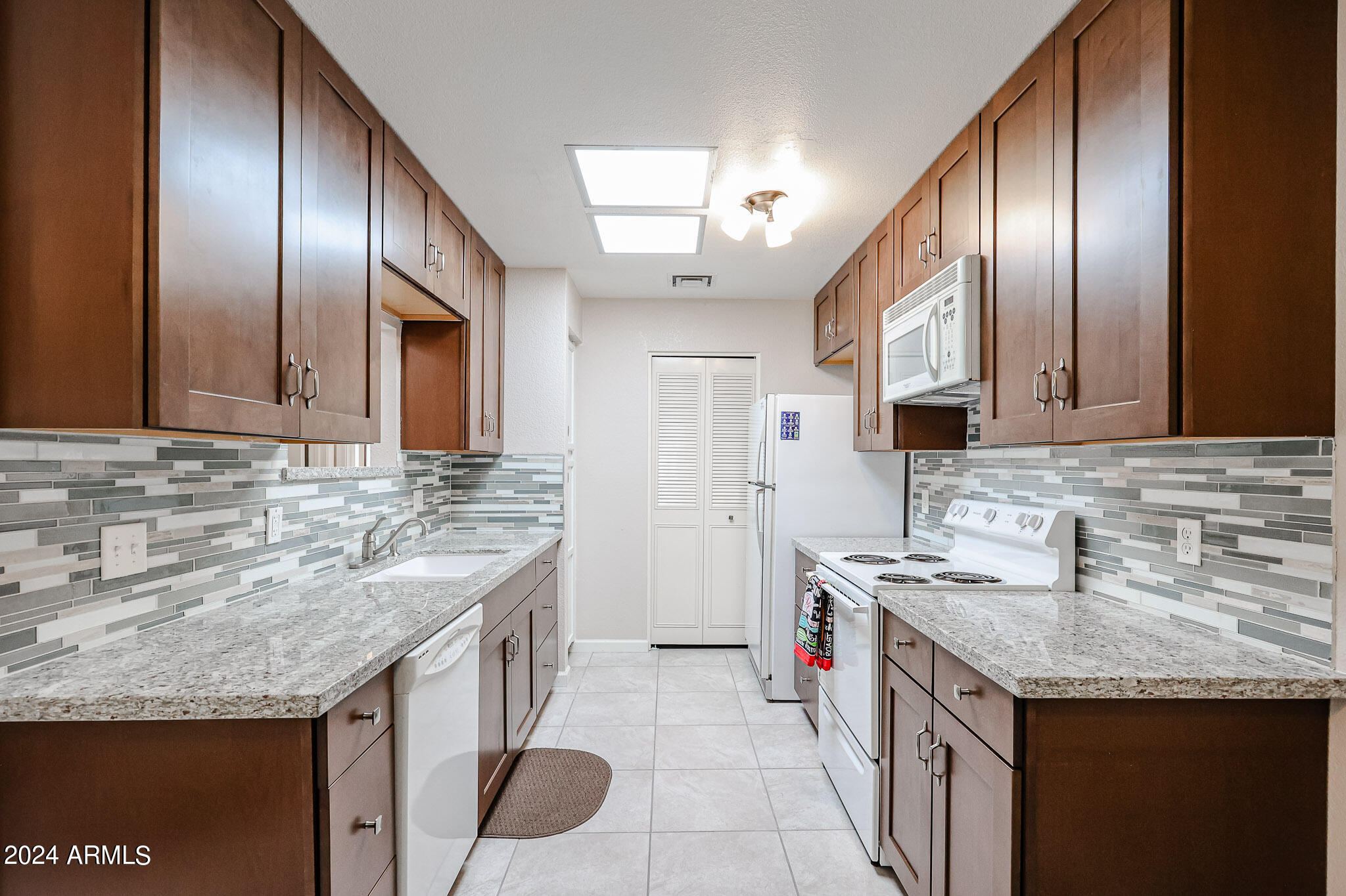 14300 W BELL Road #100