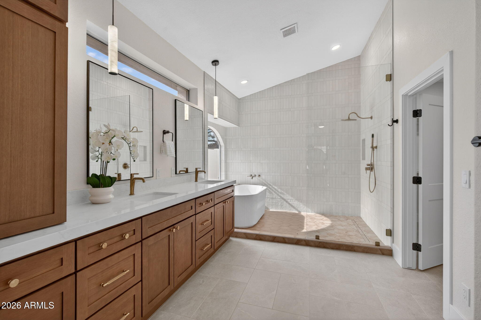 Properties 3 1635 E SILVERWOOD Drive