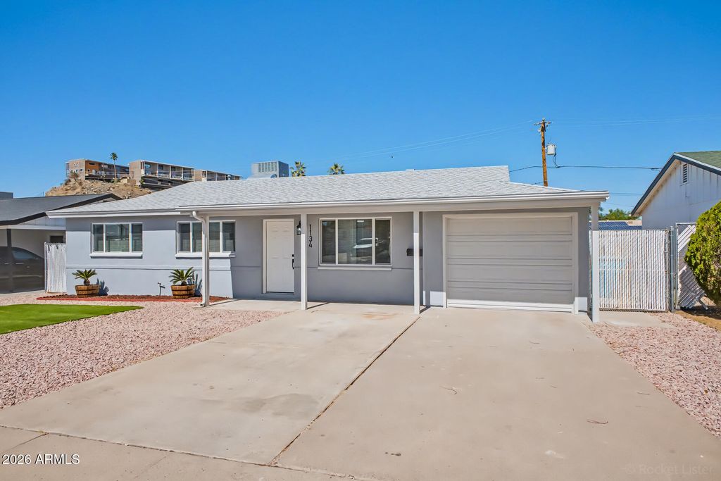 Photo of 1134 E Las Palmaritas Drive, Phoenix, AZ 85020 (MLS # 7000806)