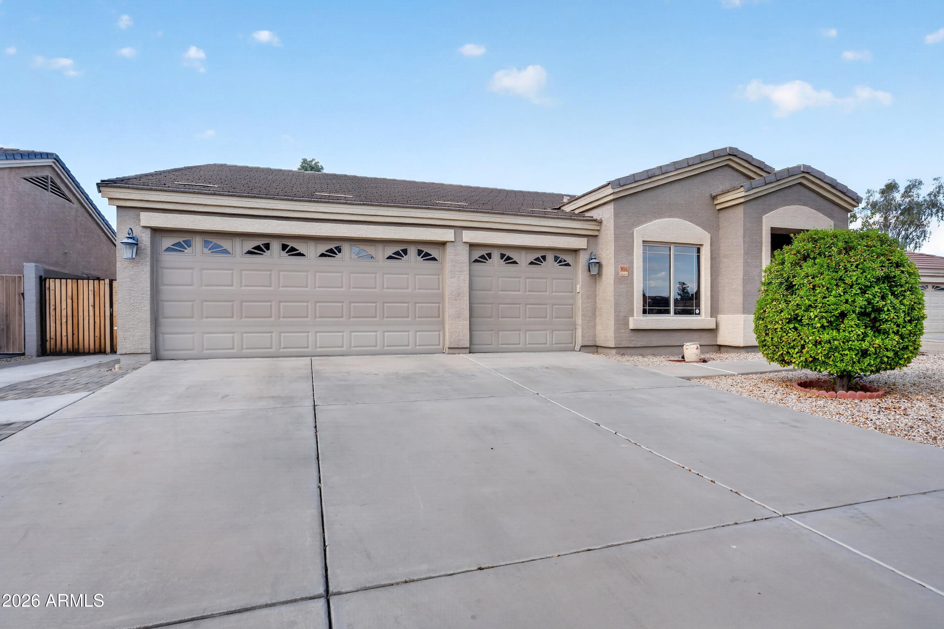 8566 W KEIM Drive