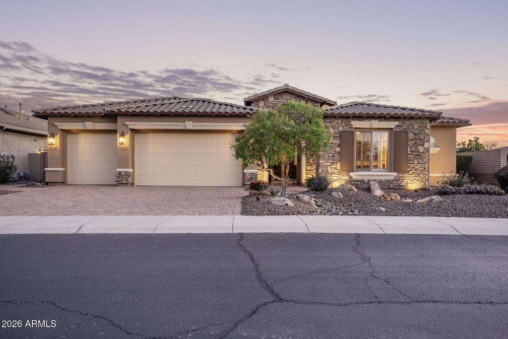 Photo of 12061 W Miner Trail, Peoria, AZ 85383 (MLS # 6976127)