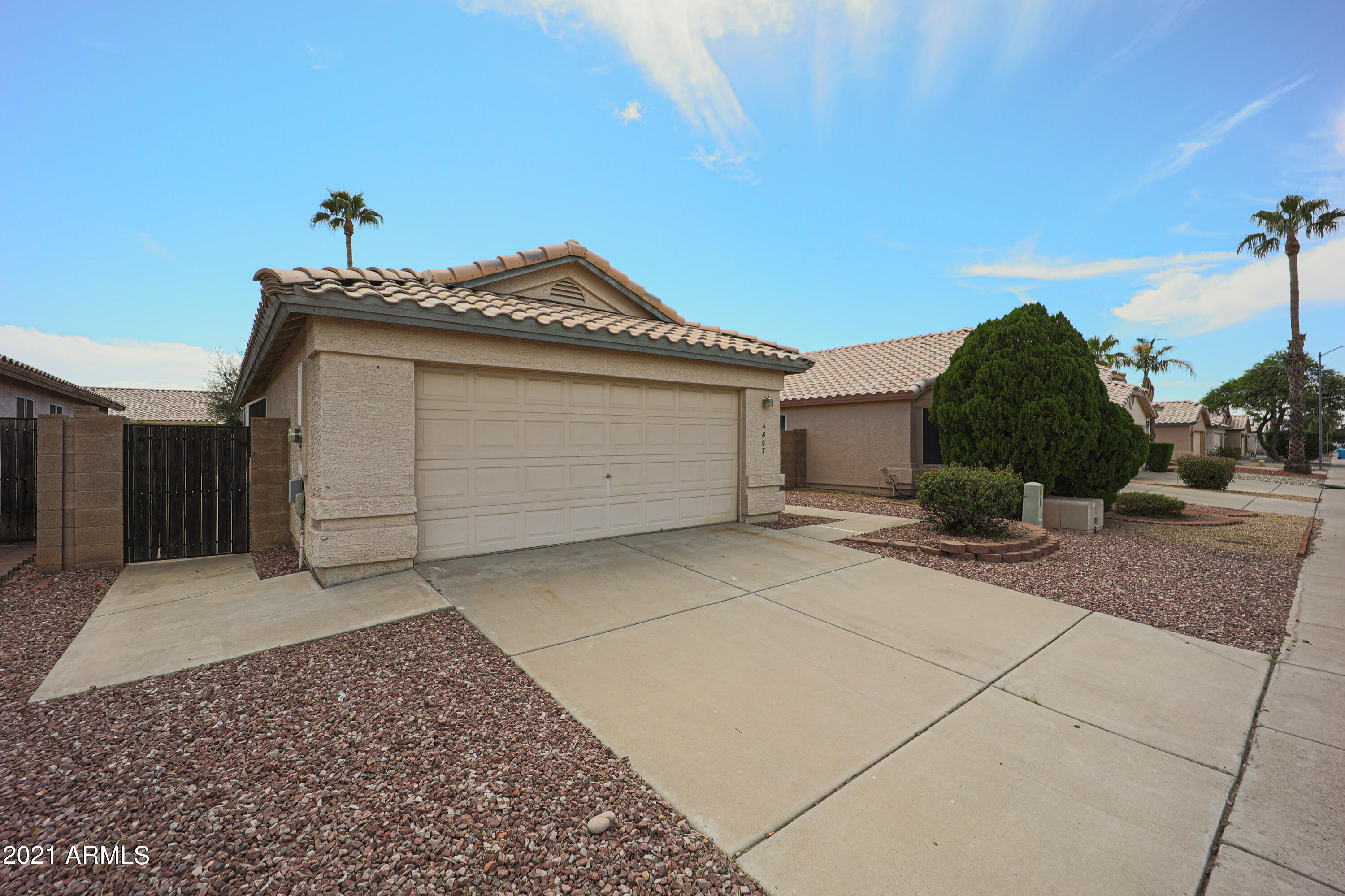 4807 W PONDEROSA Lane