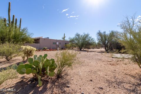 A home in Cave Creek