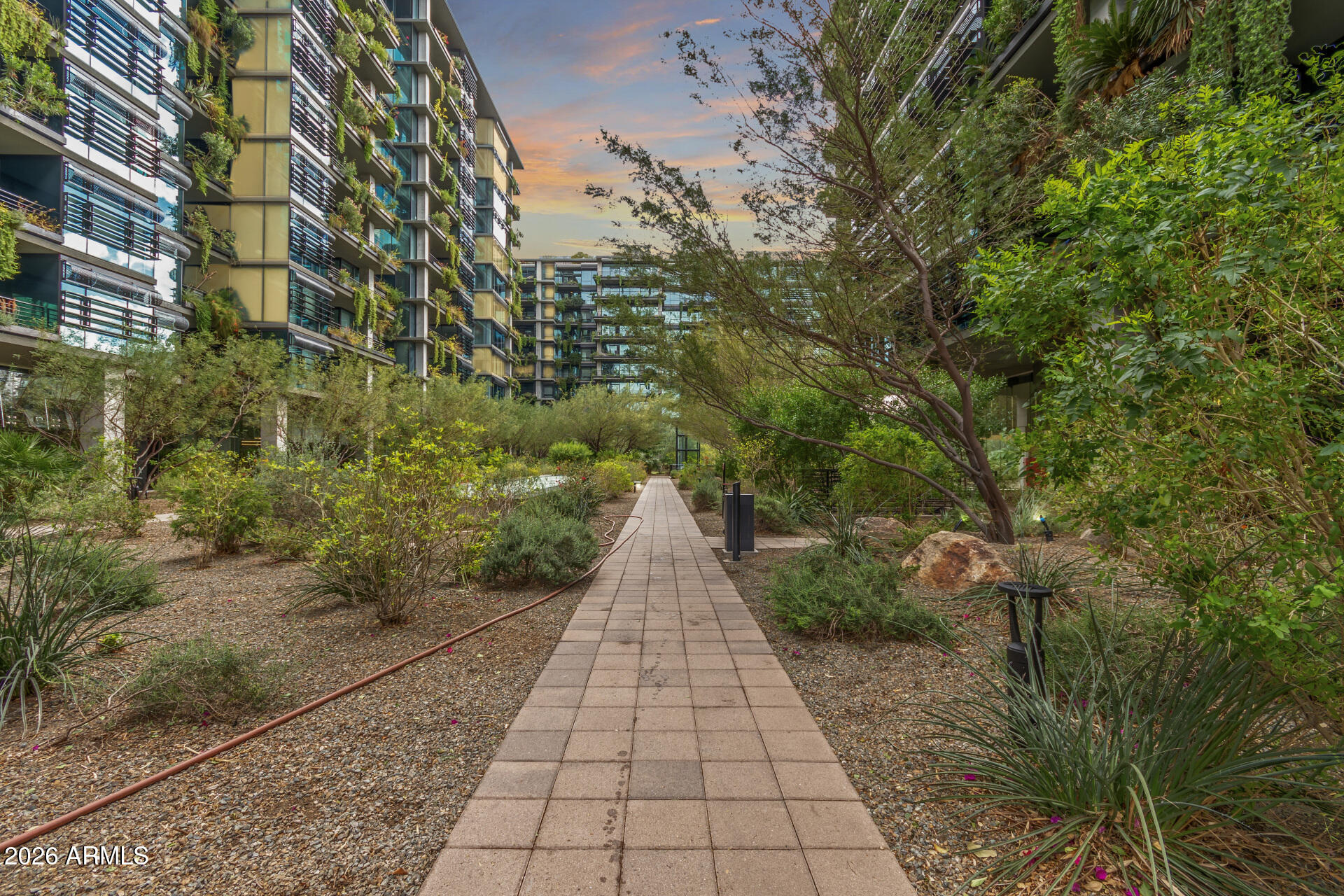 OPTIMA KIERLAND CENTER 7120 CONDOMINIUM 2ND AMD - Residential