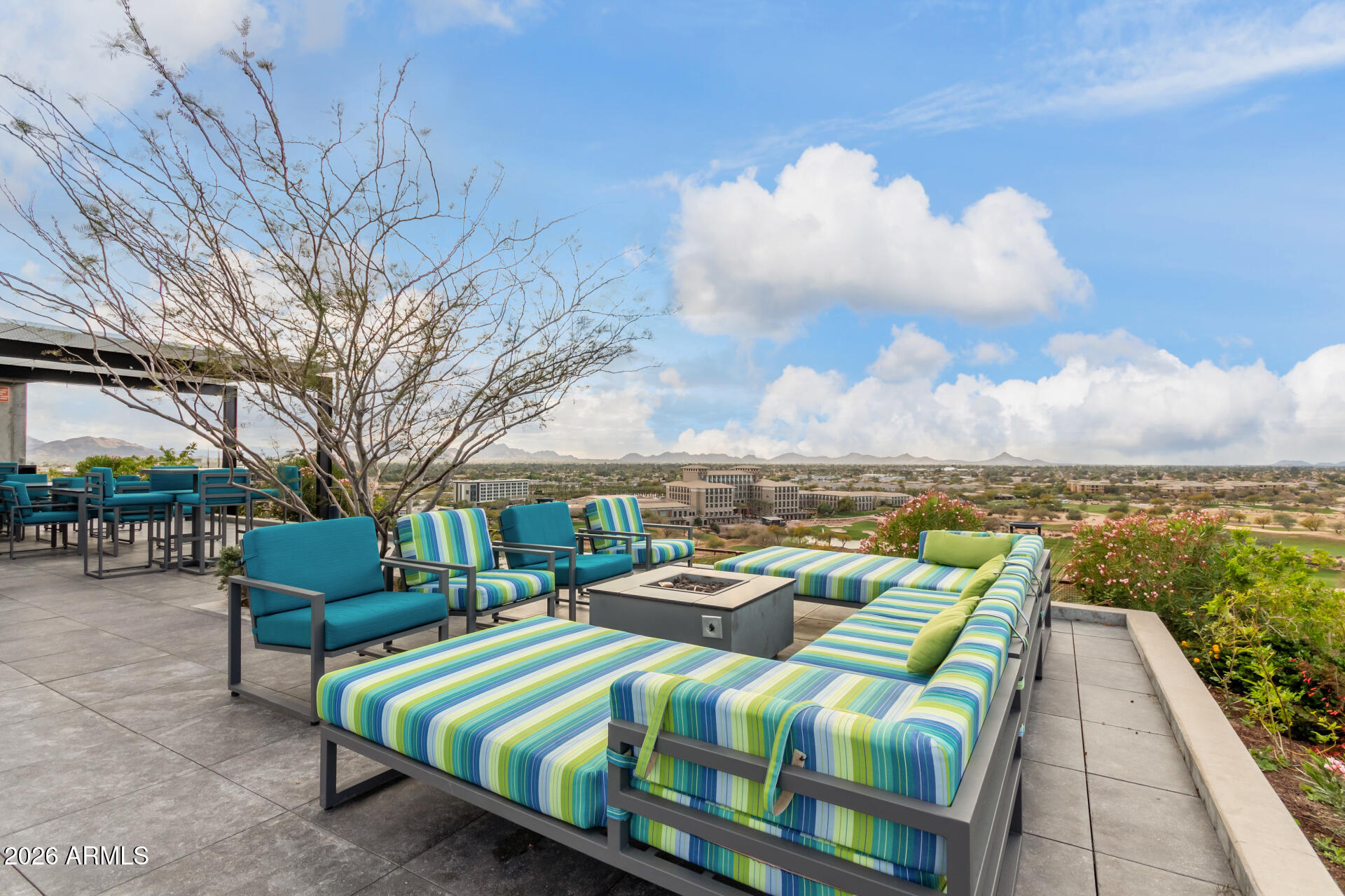 OPTIMA KIERLAND CENTER 7120 CONDOMINIUM 2ND AMD - Residential