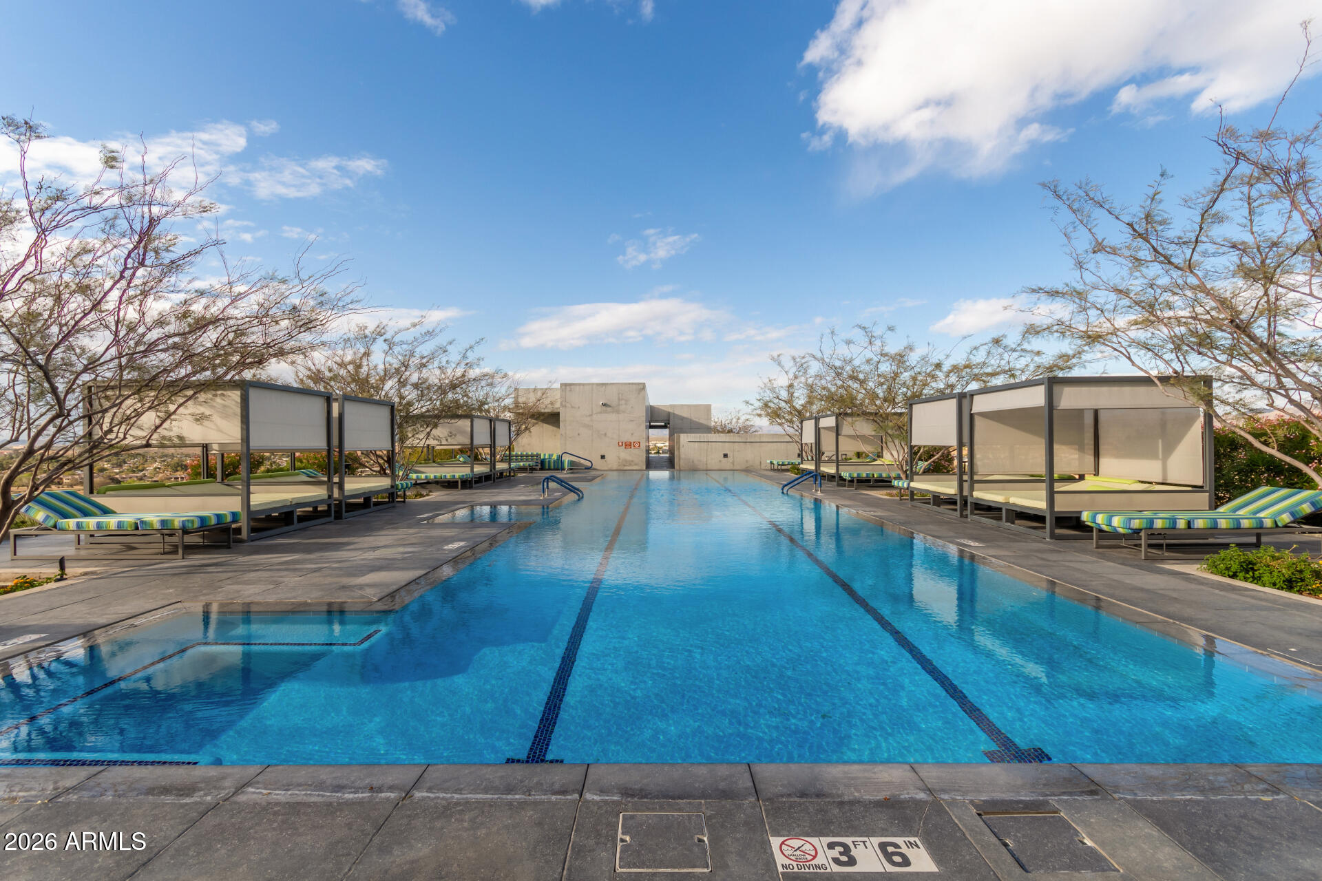 OPTIMA KIERLAND CENTER 7120 CONDOMINIUM 2ND AMD - Residential