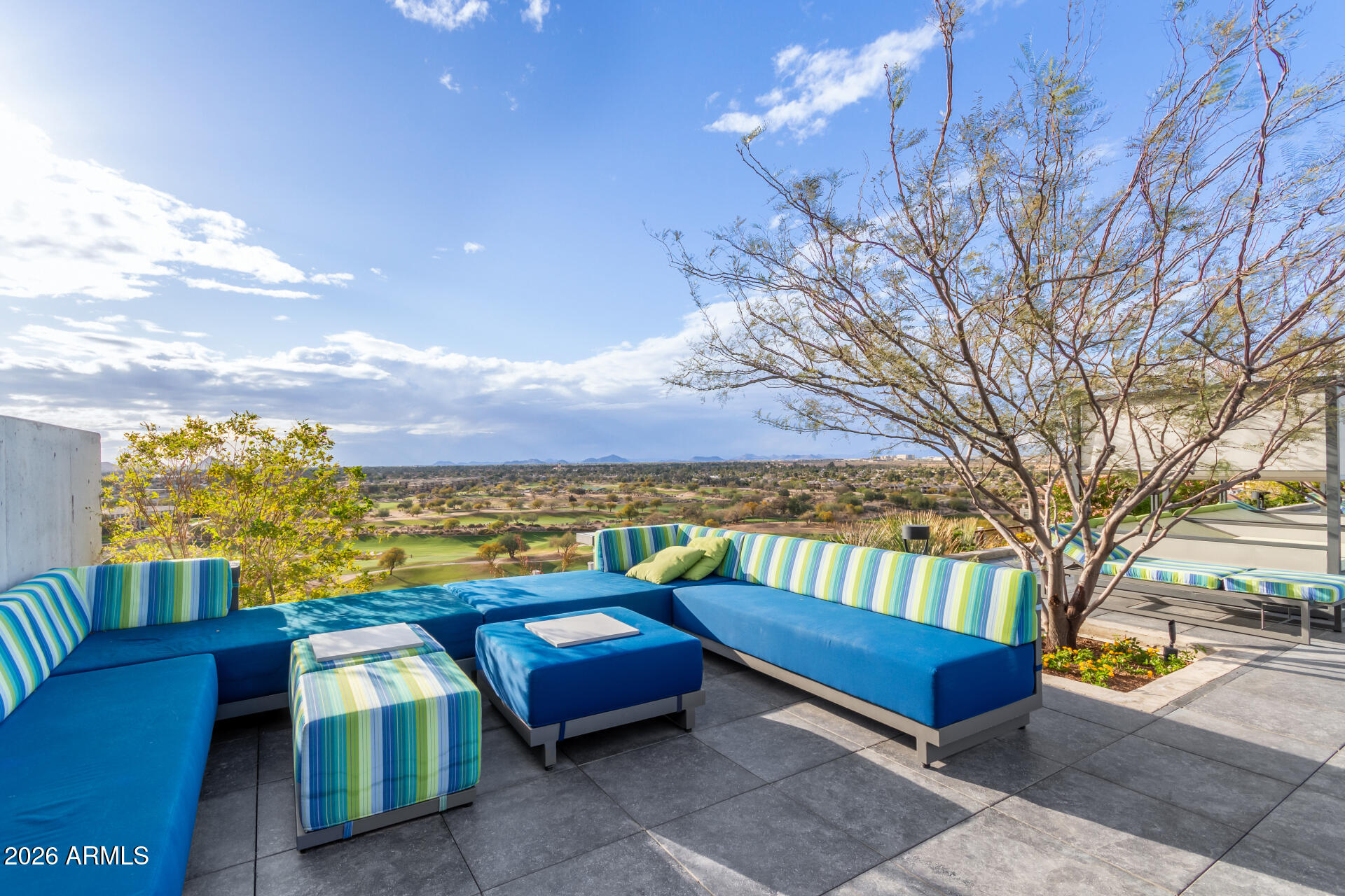 OPTIMA KIERLAND CENTER 7120 CONDOMINIUM 2ND AMD - Residential