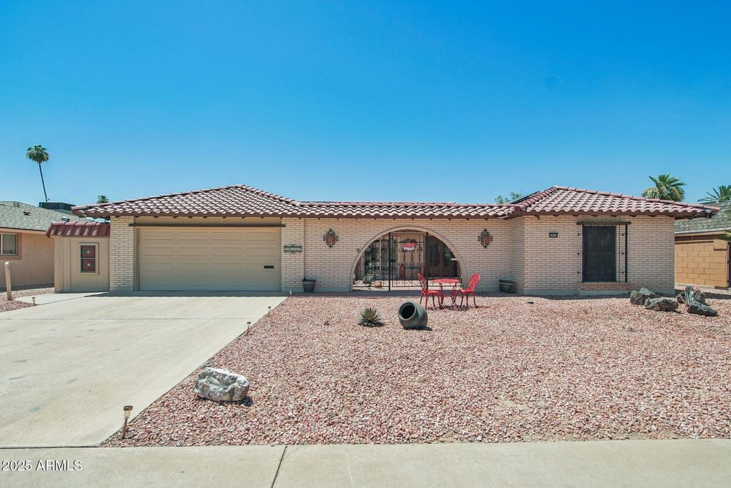 Photo of 10358 W Cameo Drive, Sun City, AZ 85351 (MLS # 6881331)