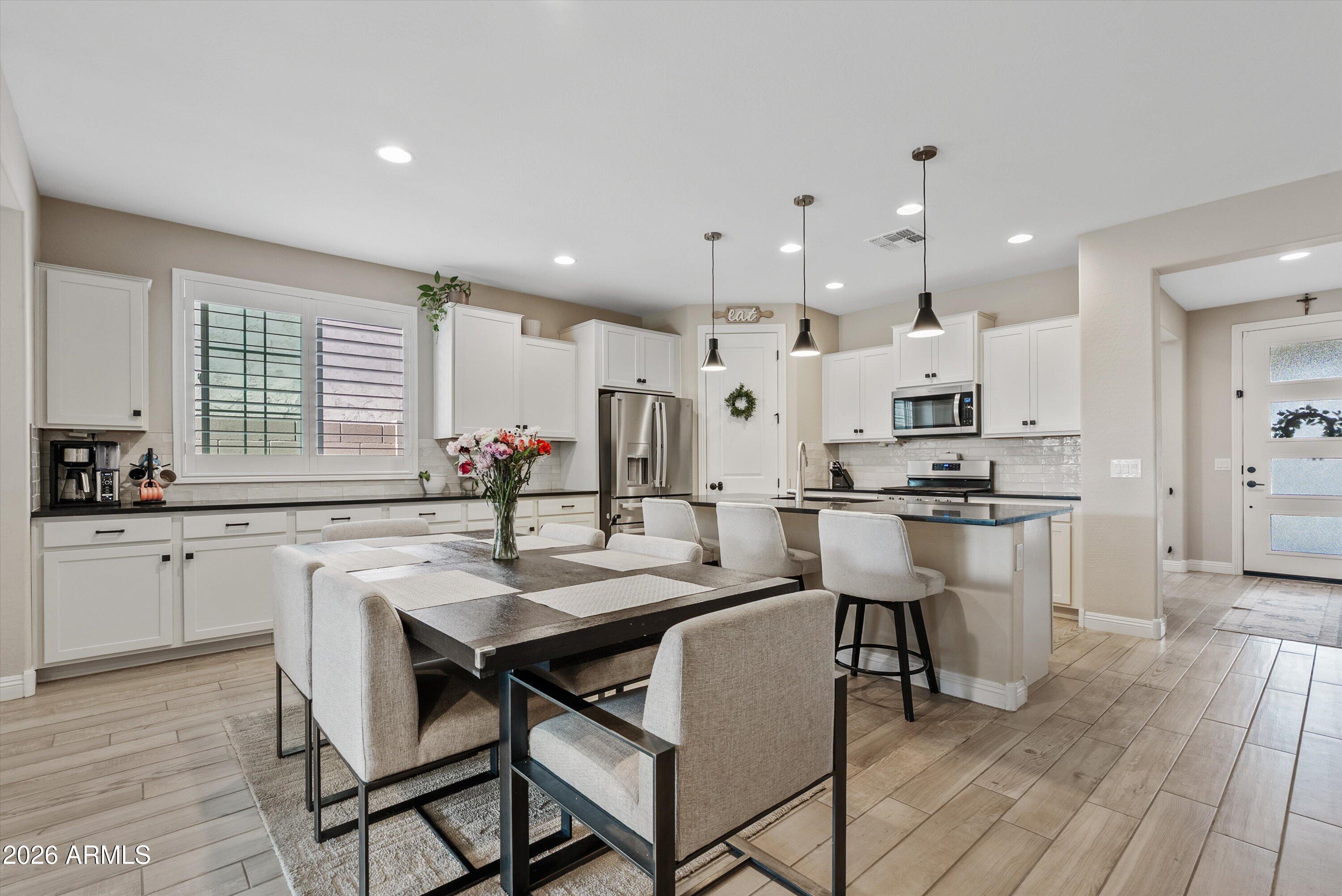 23027 E PUMMELOS Road