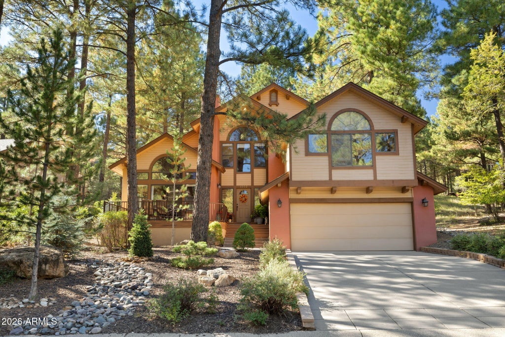 Photo of 4252 E Coburn Drive E, Flagstaff, AZ 86004 (MLS # 7095325)