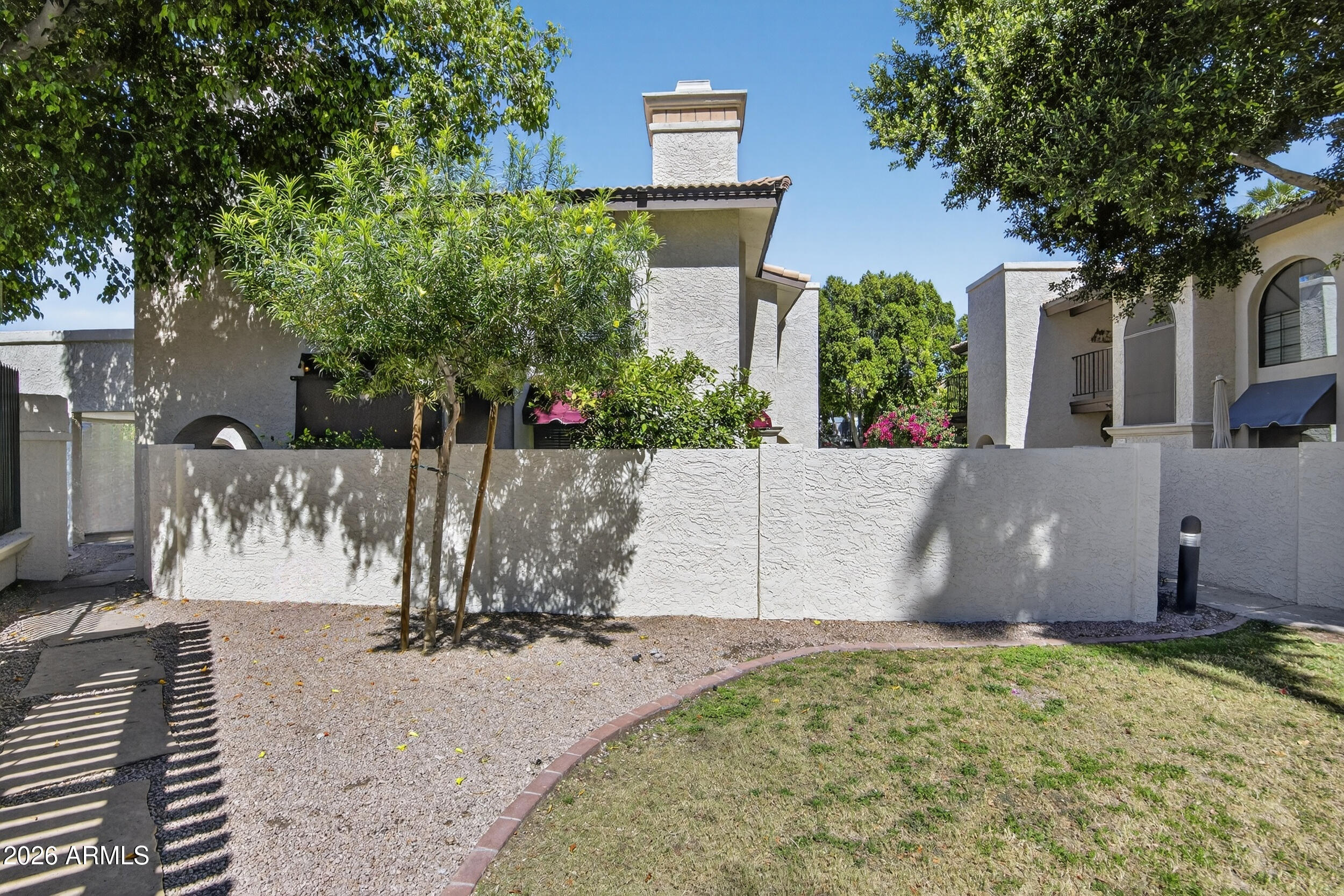 5019 E SIESTA Drive 1