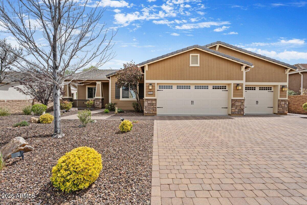 1711 TRINITY ROSE Drive