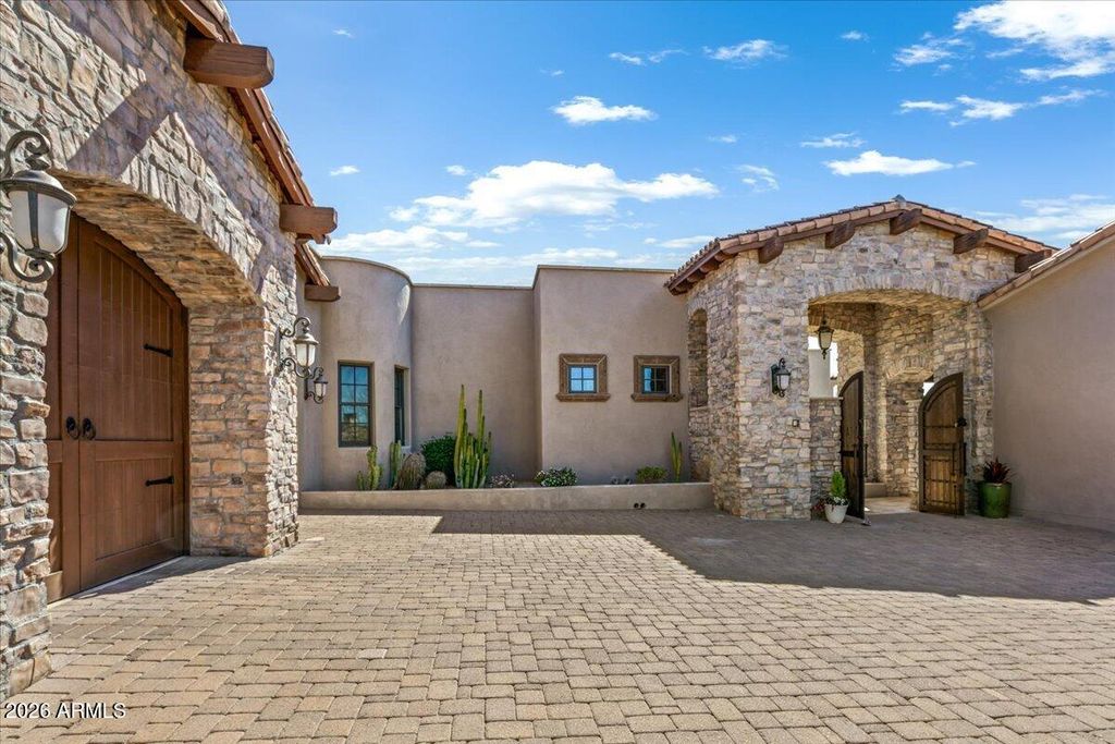 Photo of 11027 E Wildcat Hill Road, Scottsdale, AZ 85262 (MLS # 7002057)