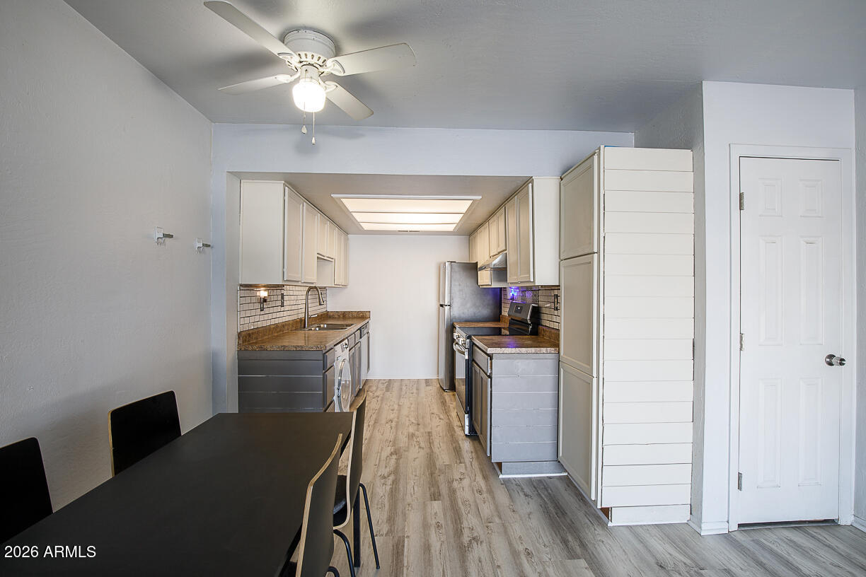 16602 N 25 Street 225