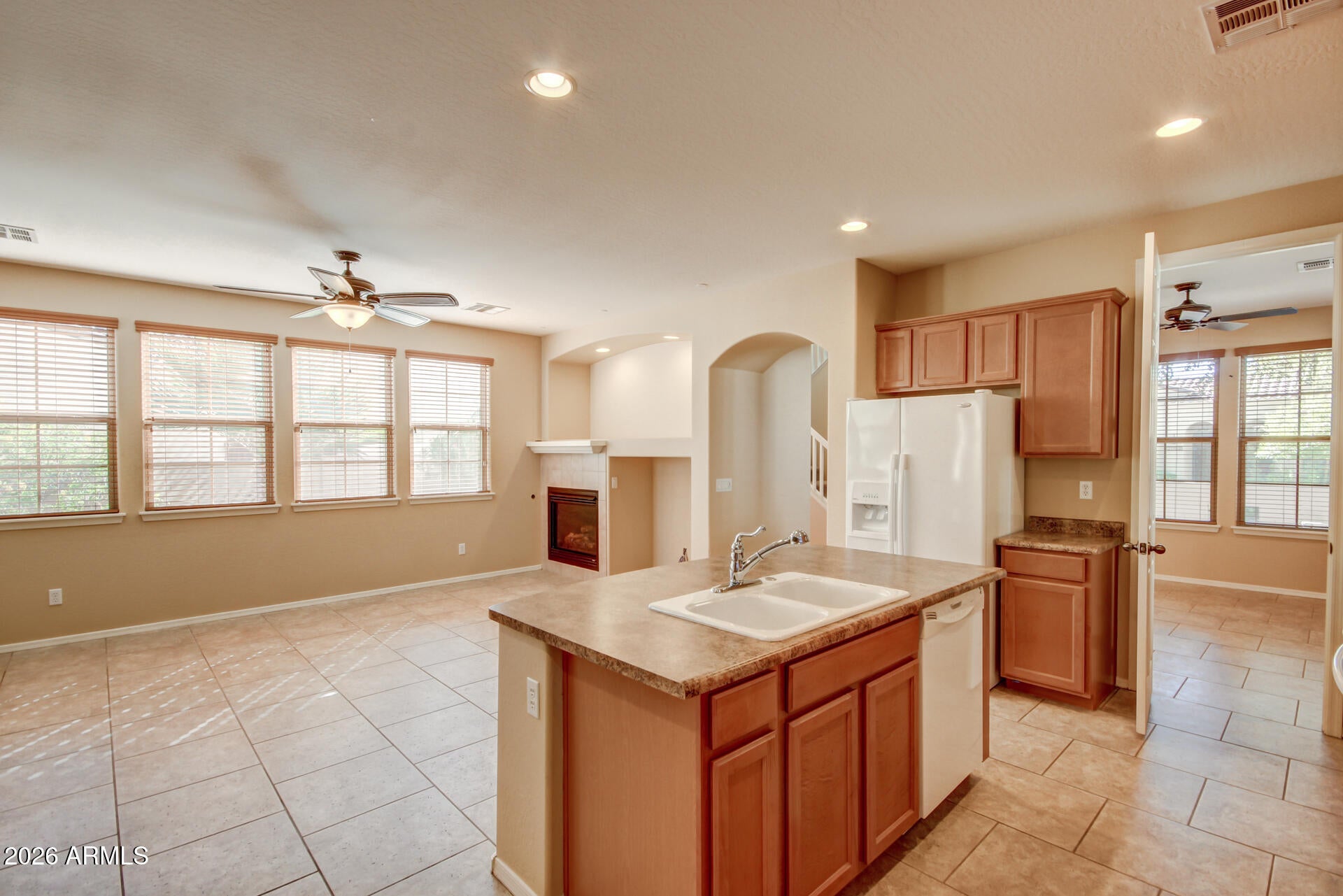 21158 W SYCAMORE Drive