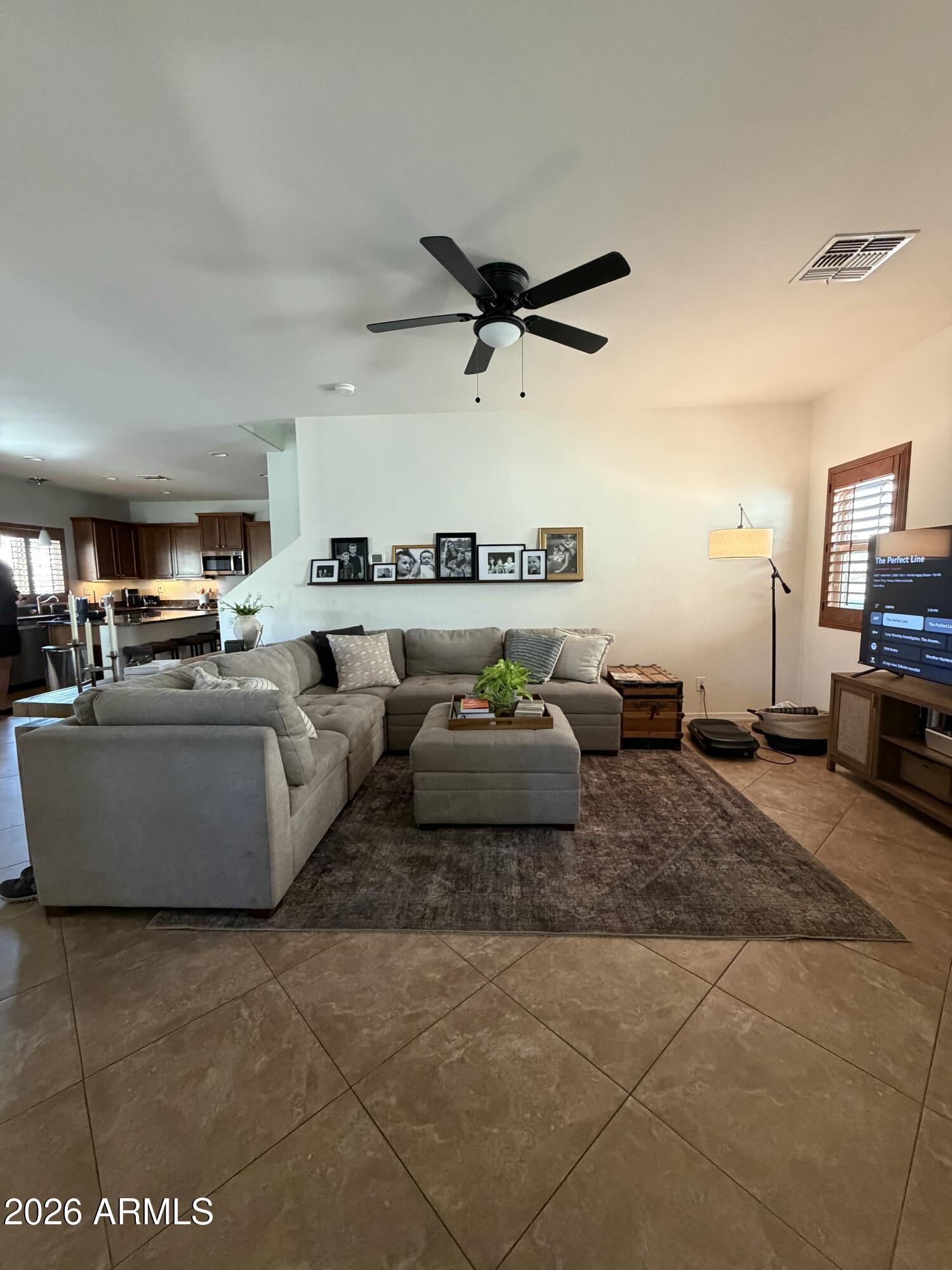 3939 E CAT BALUE Drive