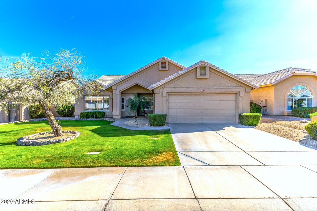 Photo of 4309 E Thistle Landing Drive, Phoenix, AZ 85044 (MLS # 7001415)
