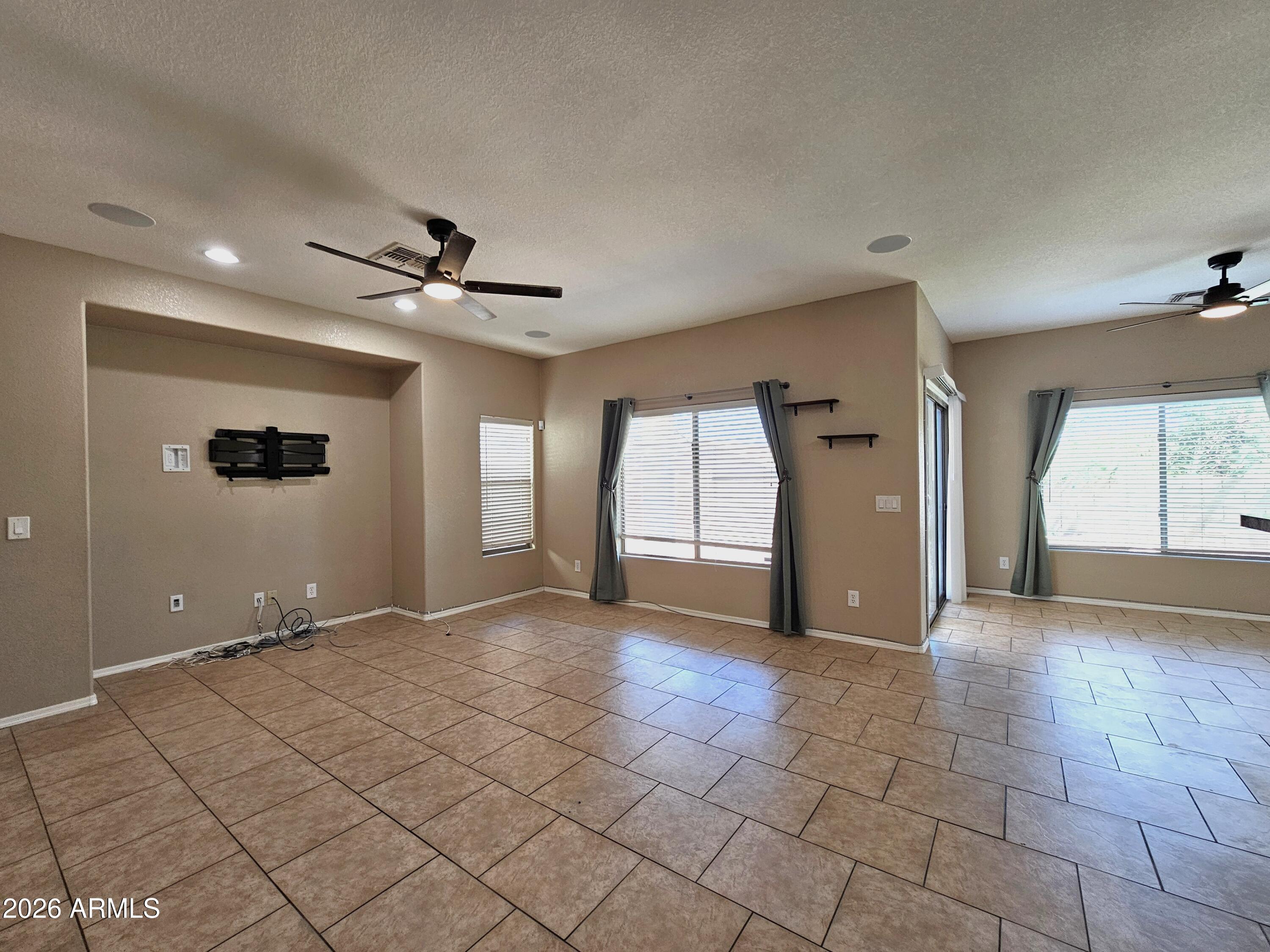 5585 LOS CAPANOS Drive