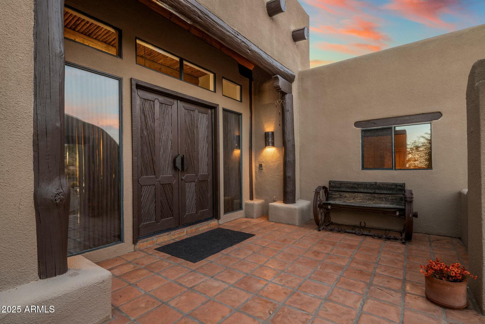 9950 E SUNDANCE Trail