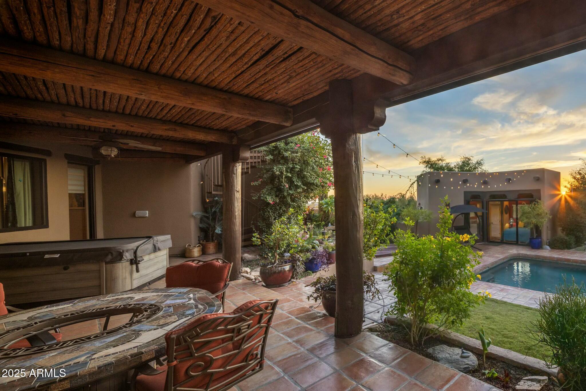 9950 E SUNDANCE Trail