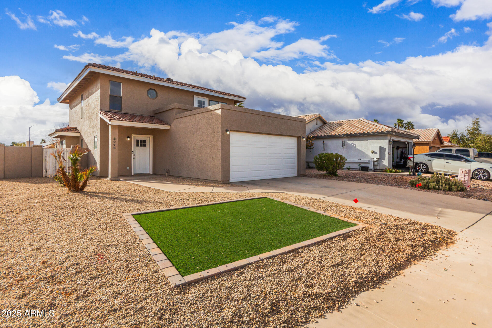 2079 N SWEETWATER Drive