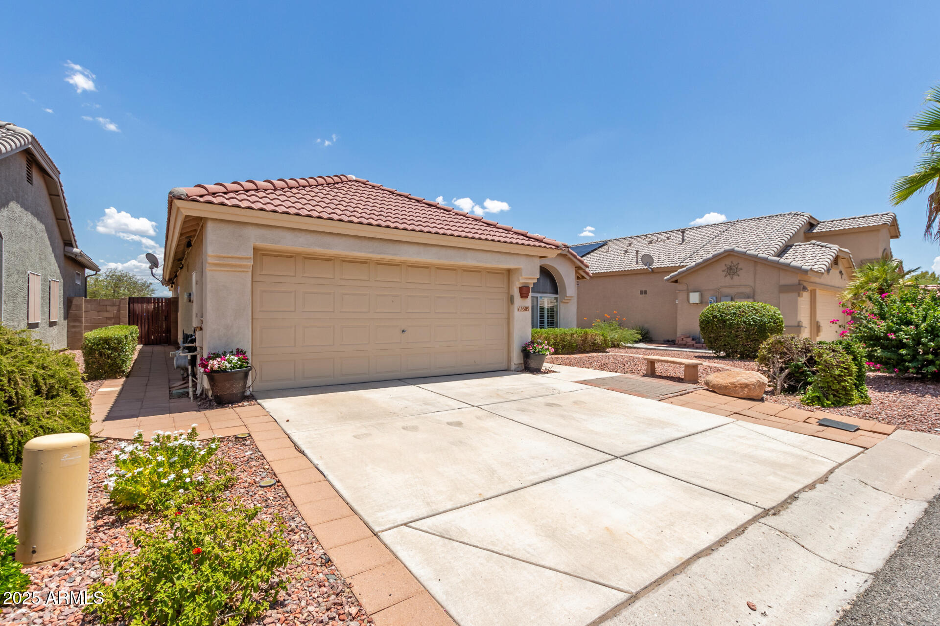 11609 W HACKBERRY MOUNTAIN Court