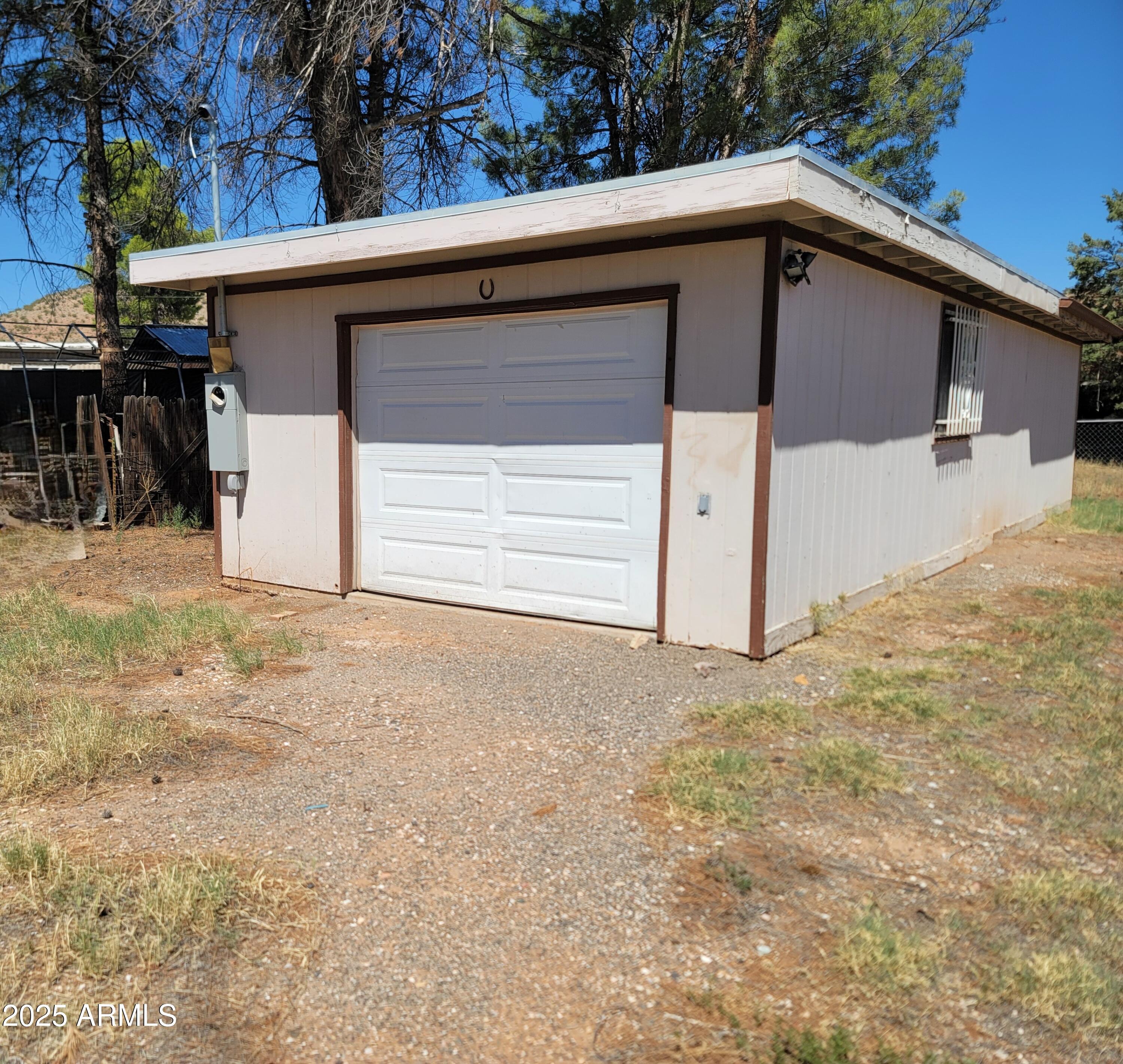 2575-85 S Greaves Place -