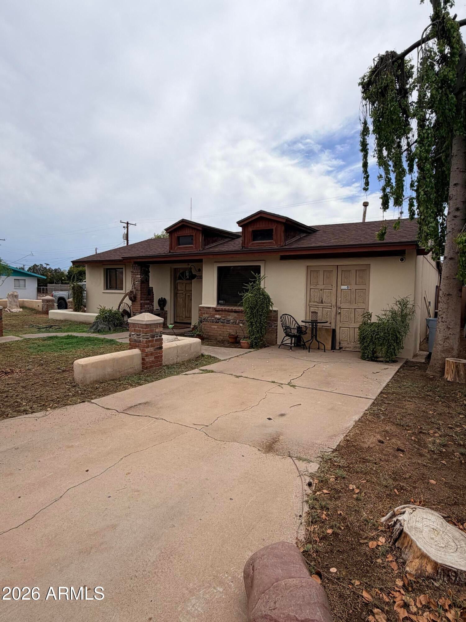 3021 W FLYNN Lane