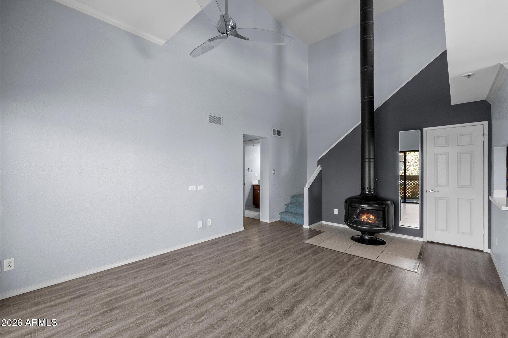 3600 N Hayden Road 3402