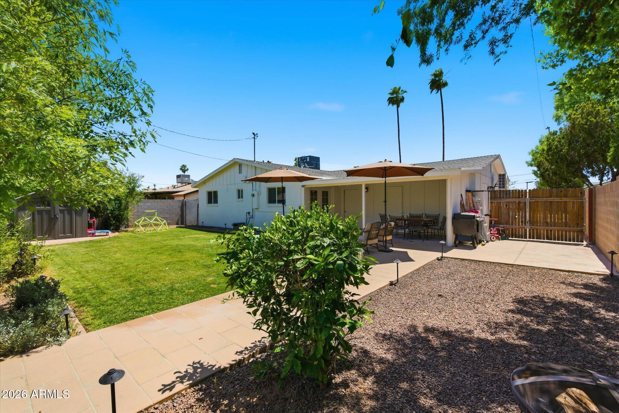 MARILYN ANN UNIT 1 - Residential