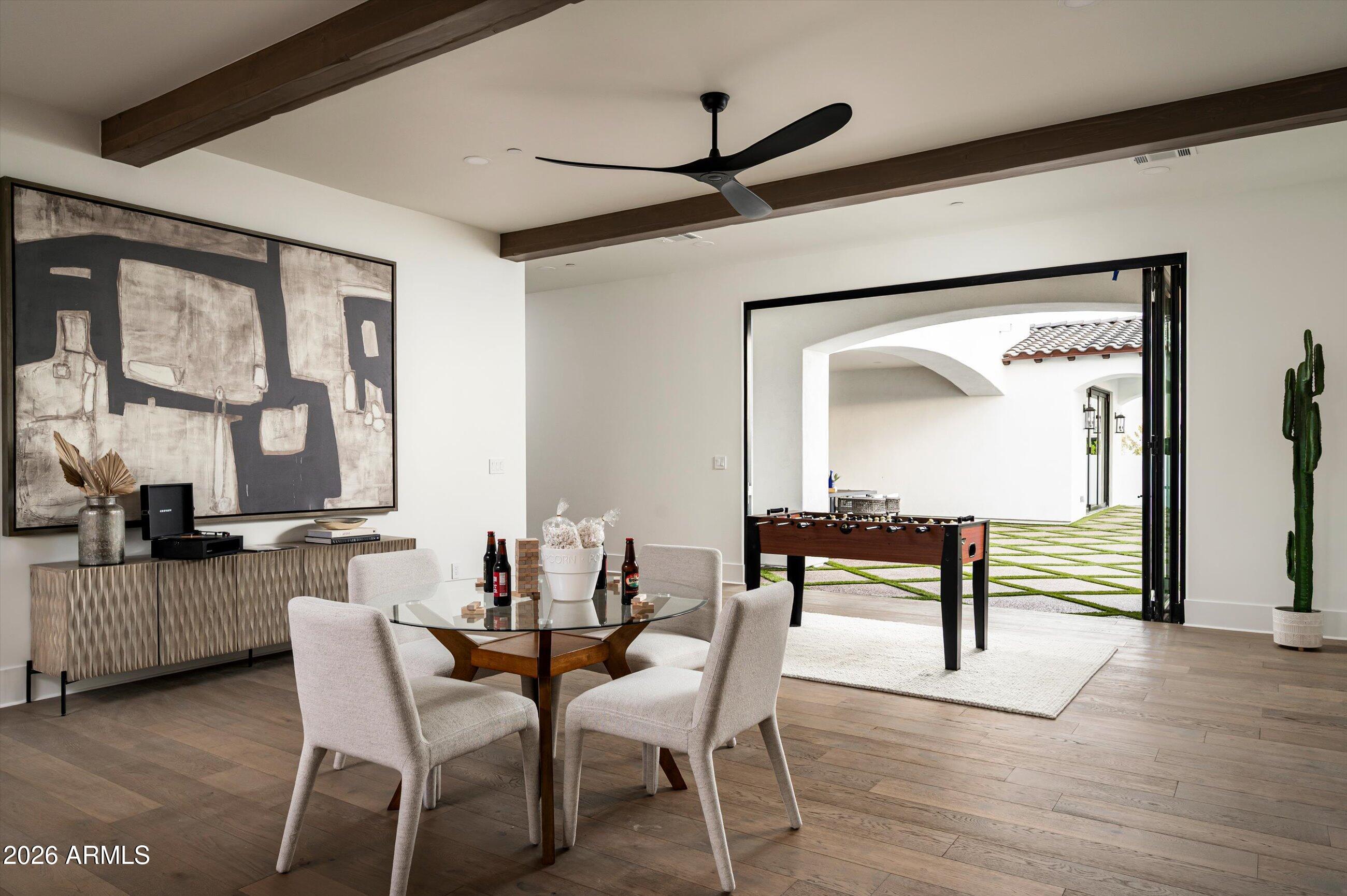 DESERT ESTATES - Residential
