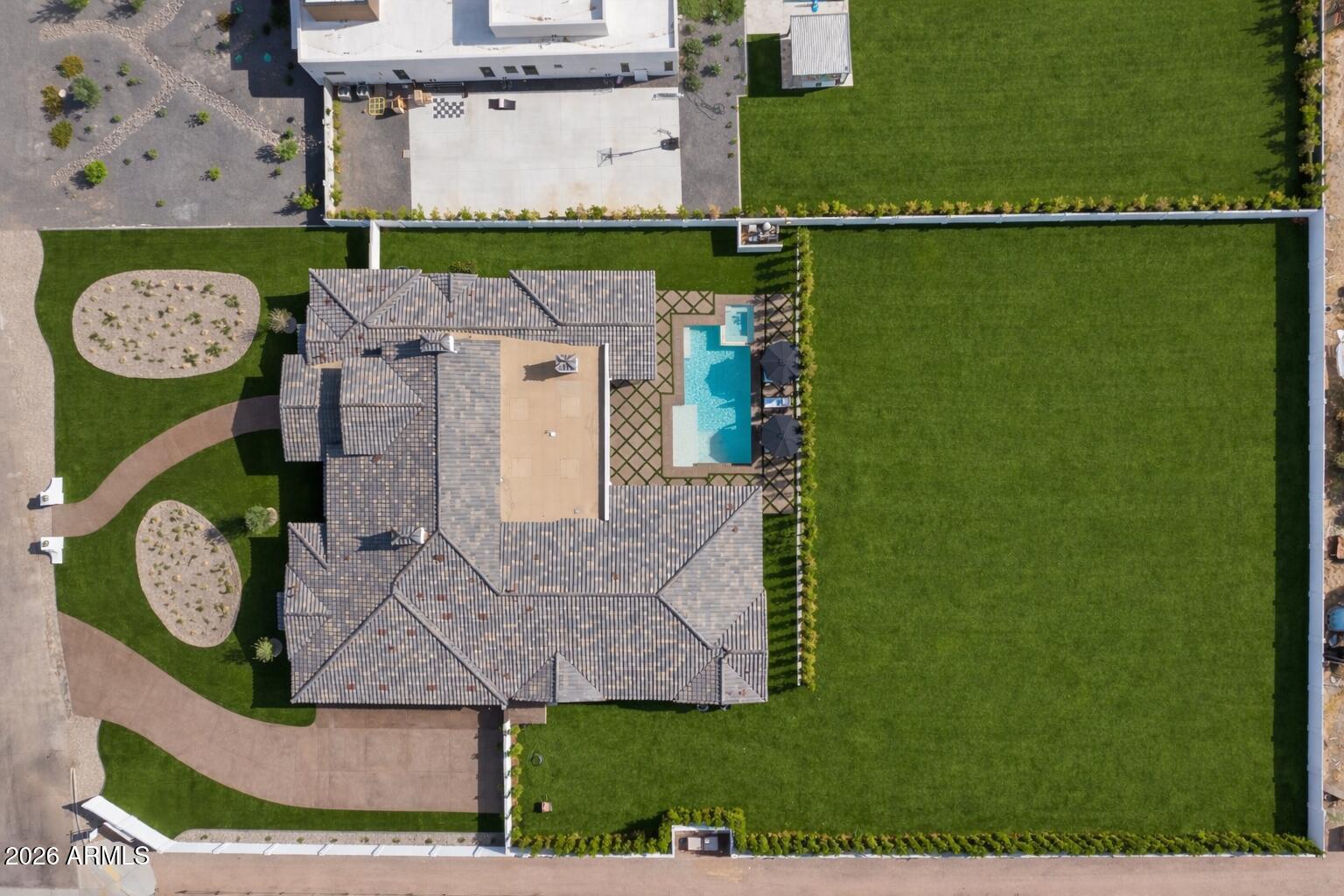 DESERT ESTATES - Residential
