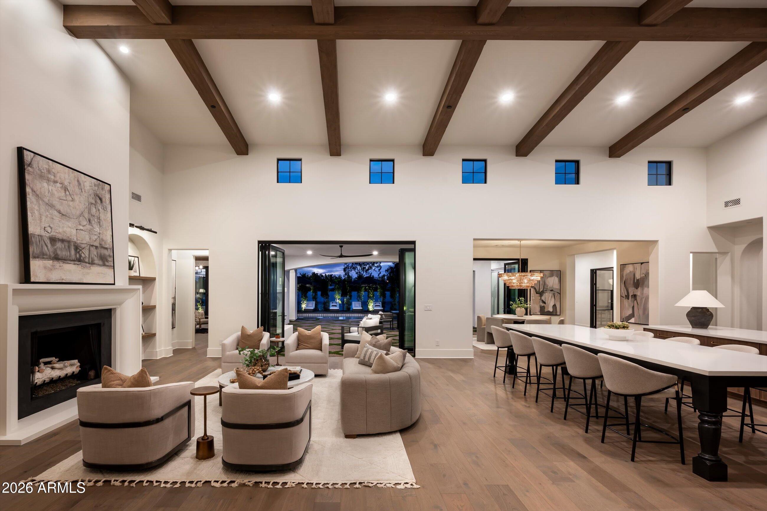 DESERT ESTATES - Residential