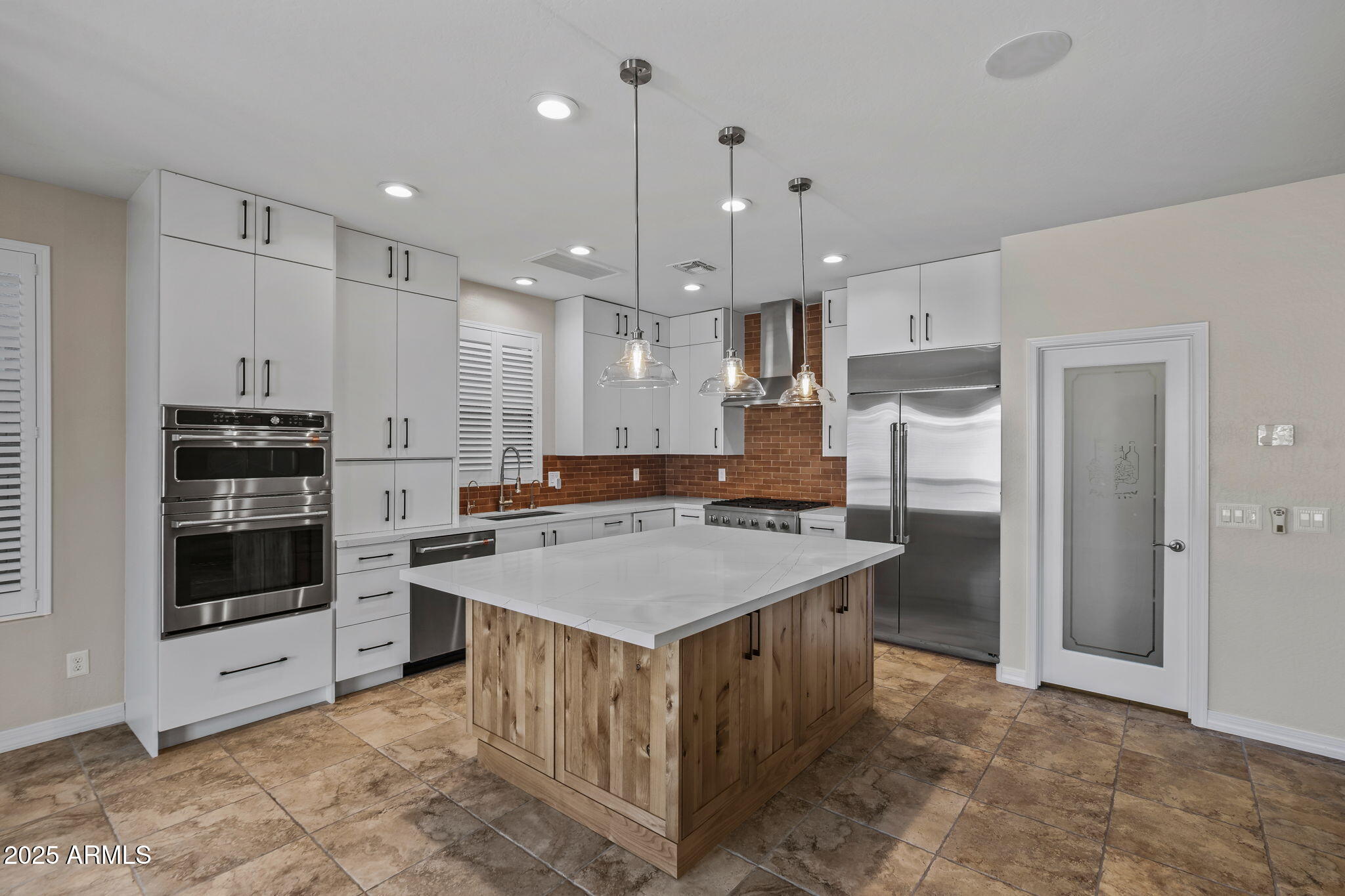 17744 W CORRINE Drive