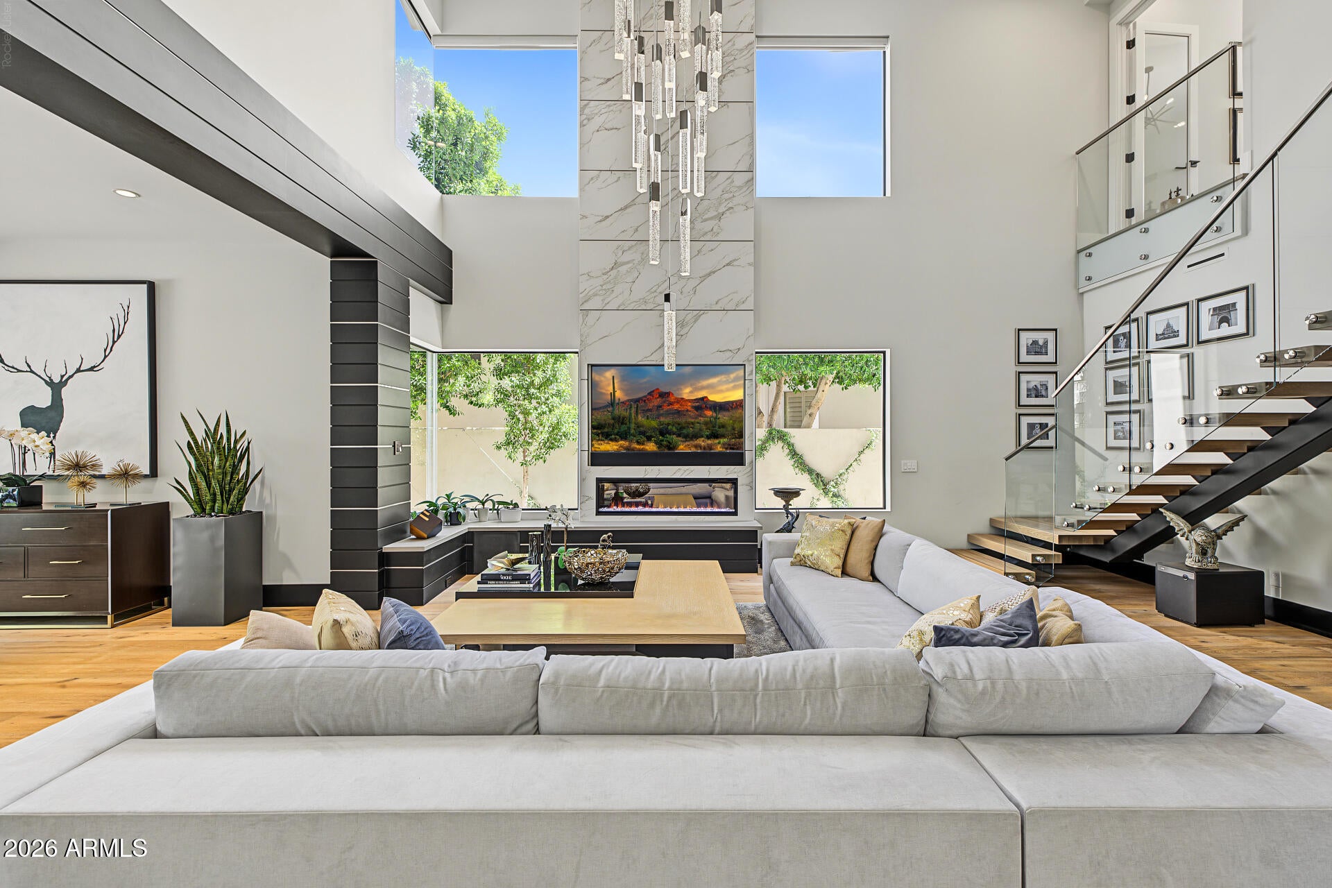 7520 E SUNNYVALE Drive