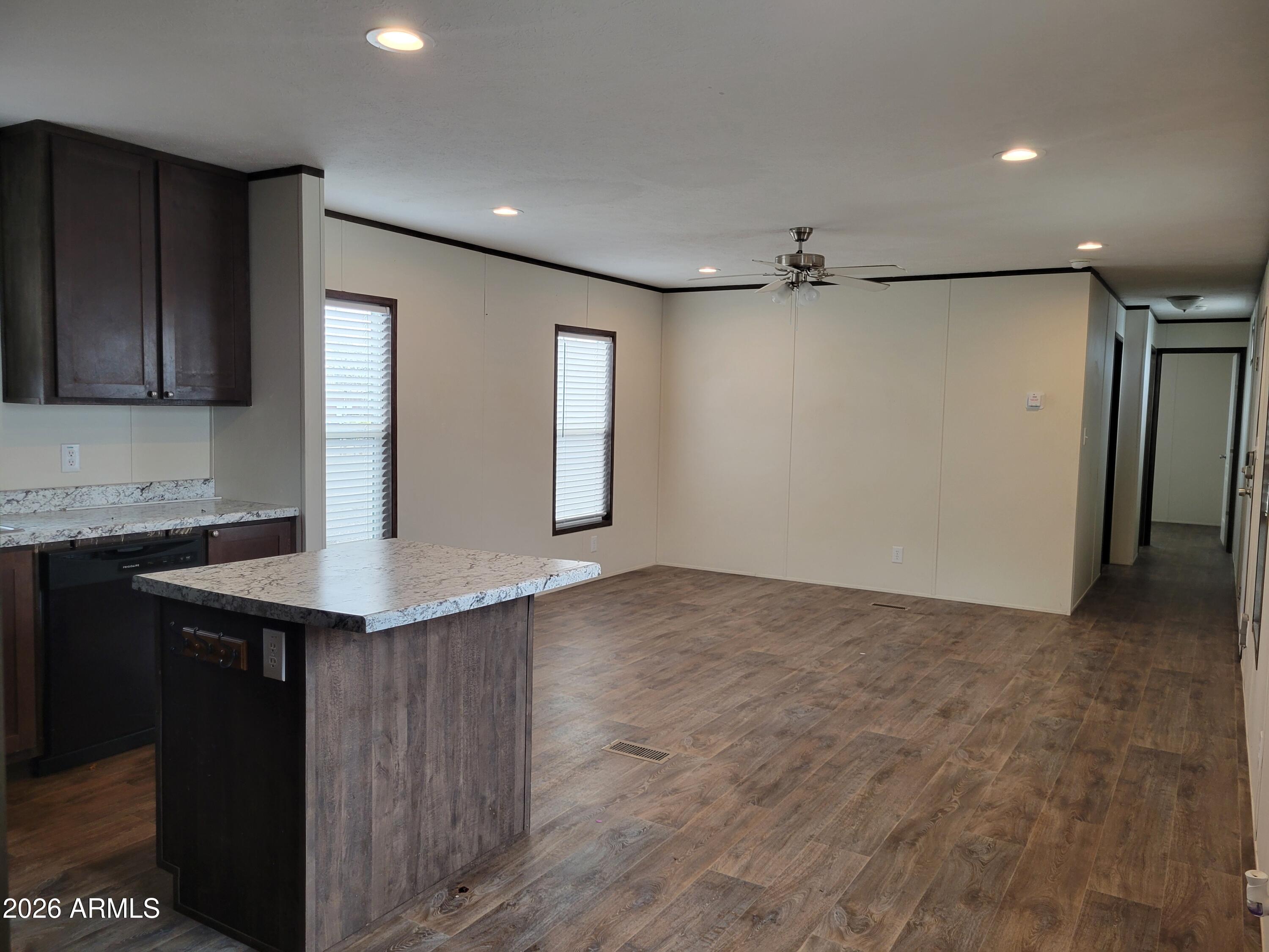 5000 N La Cholla Boulevard 13