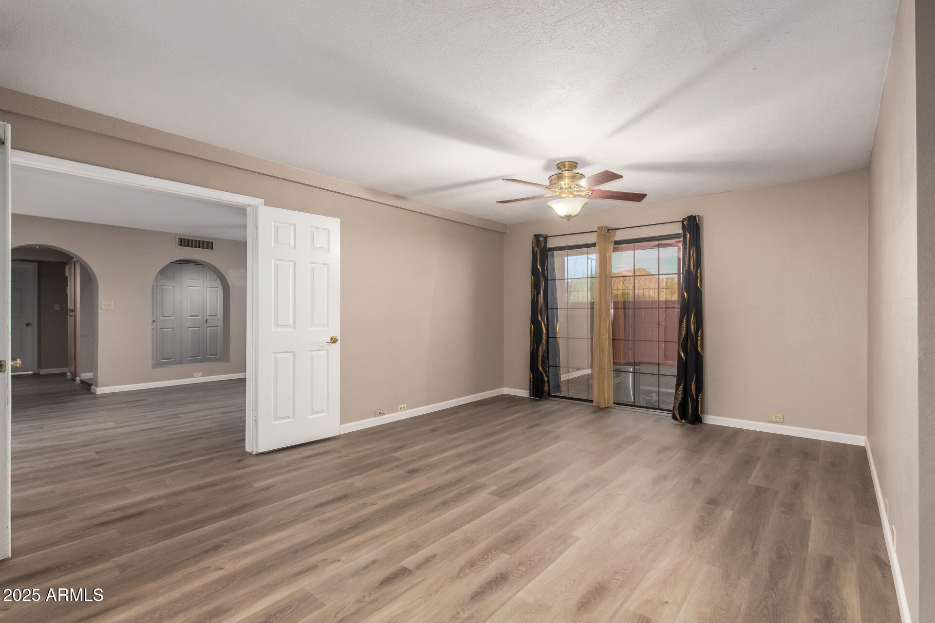 Phoenix, Arizona 85020, United States, 3 Bedrooms Bedrooms, ,2 BathroomsBathrooms,Residential,Active,95979