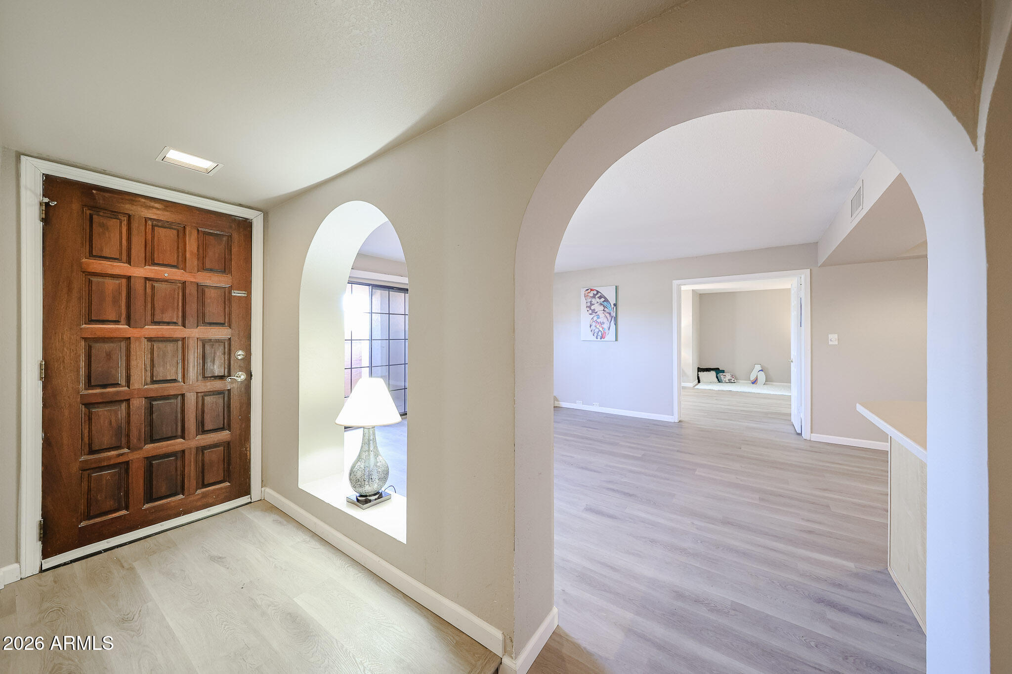 10410 N CAVE CREEK Road 1011