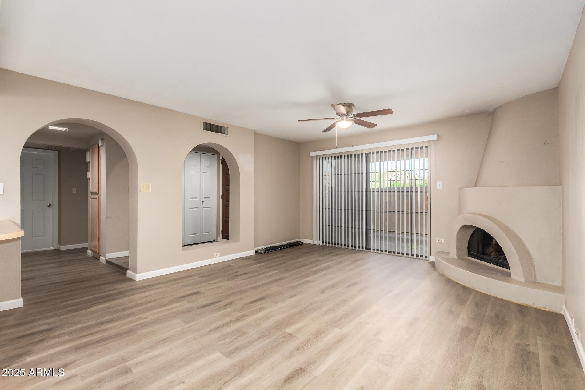 Phoenix, Arizona 85020, United States, 3 Bedrooms Bedrooms, ,2 BathroomsBathrooms,Residential,Active,95979