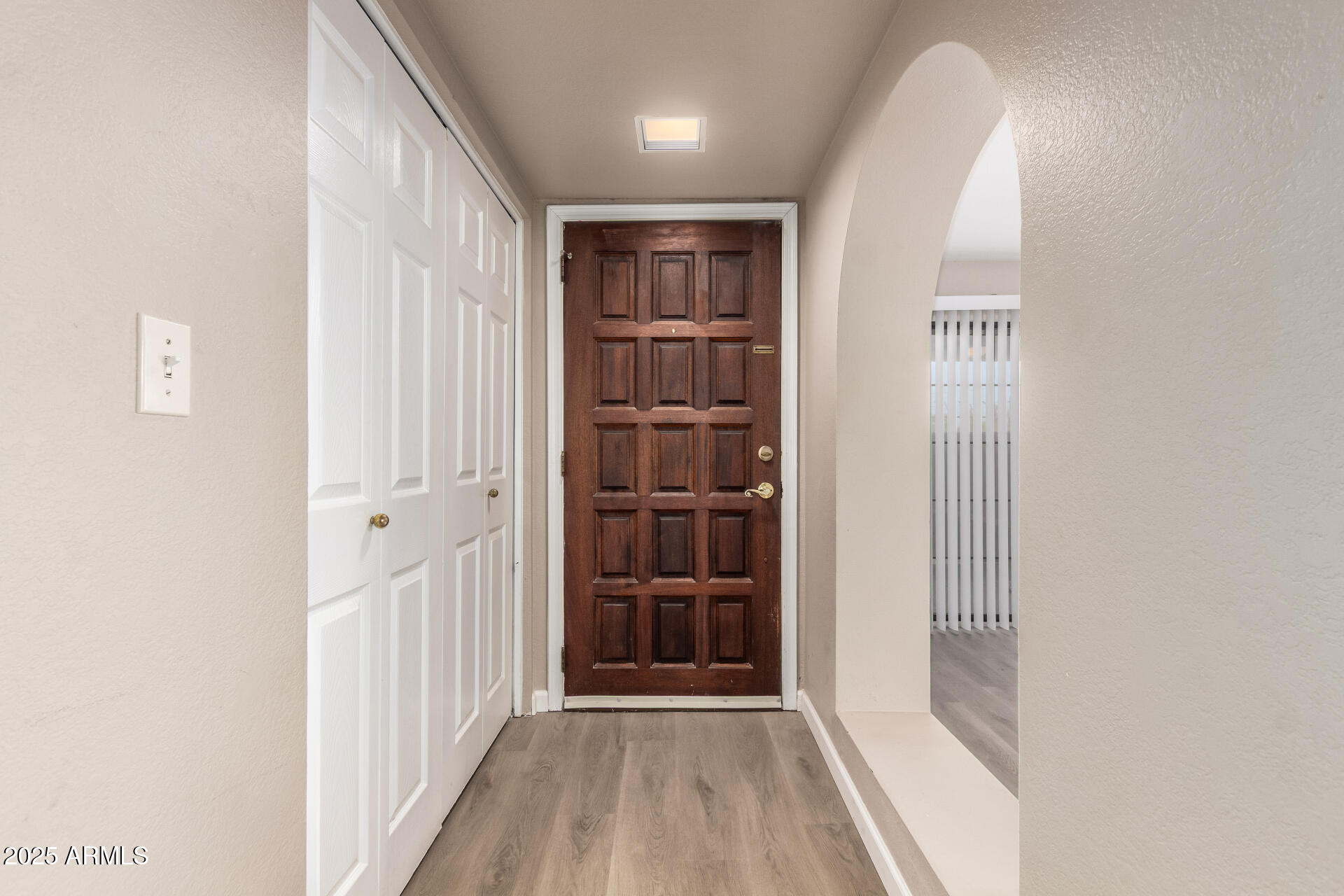 10410 N CAVE CREEK Road 1011