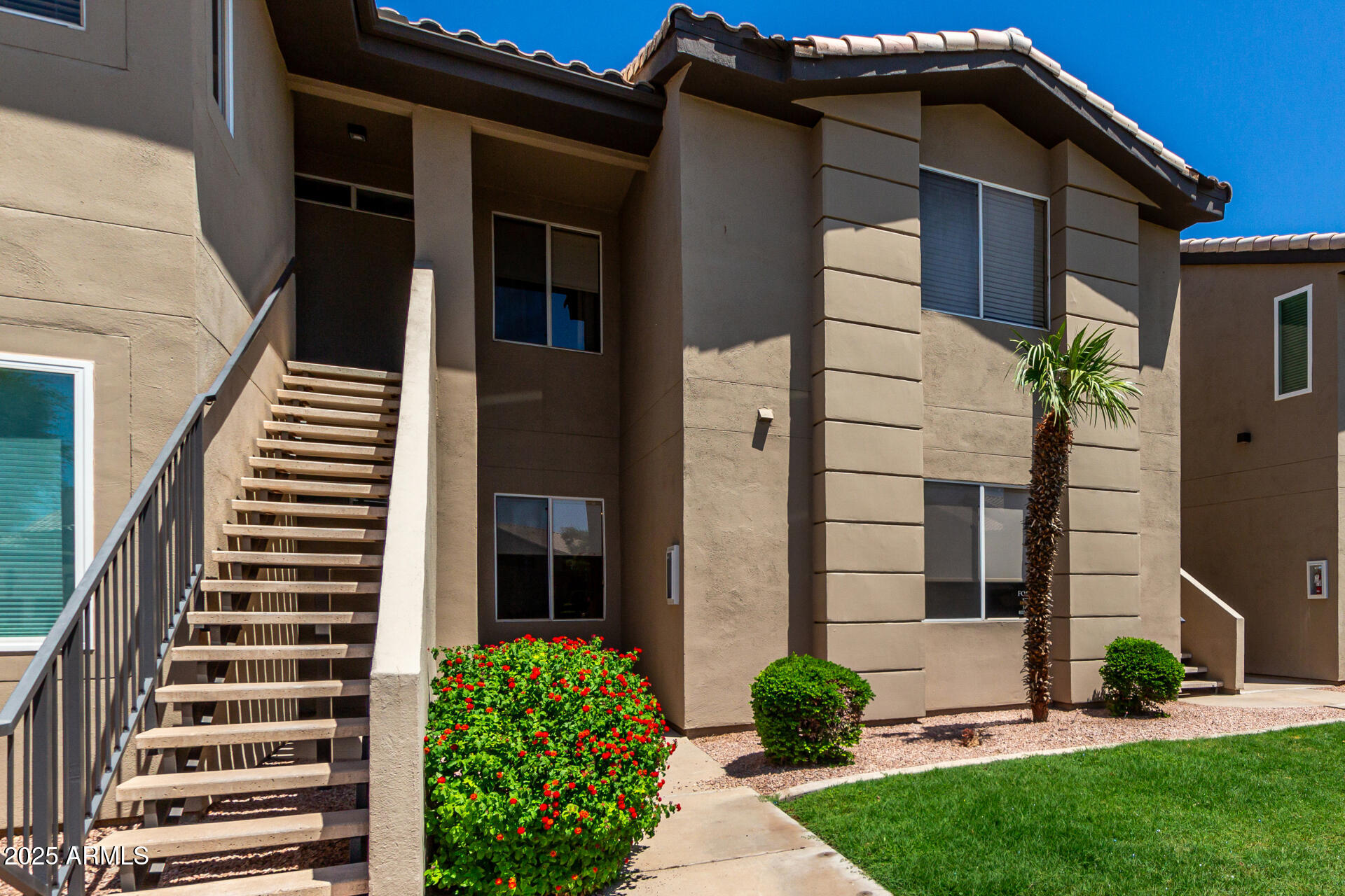 7009 E ACOMA Drive 1101