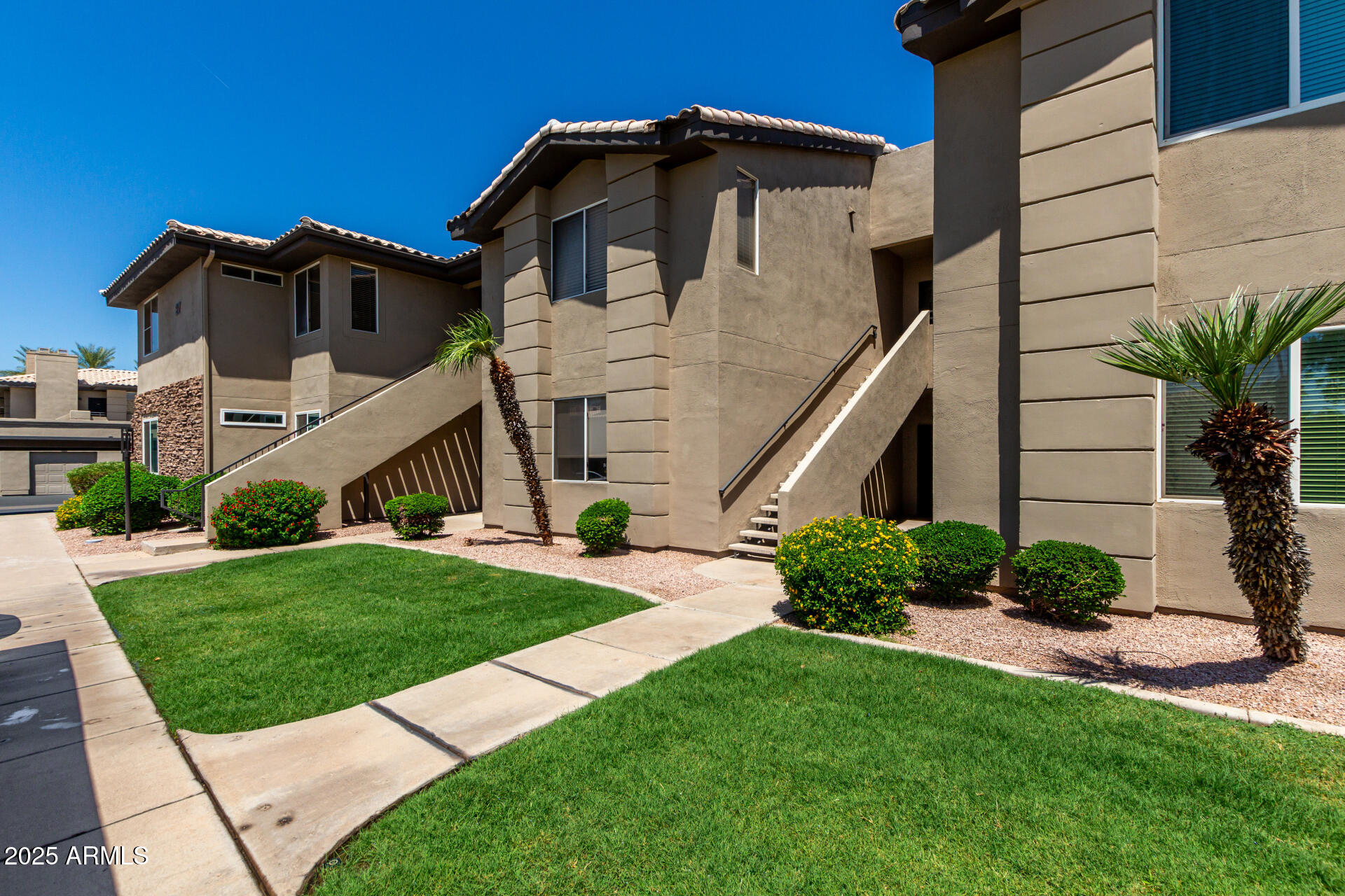 7009 E ACOMA Drive 1101