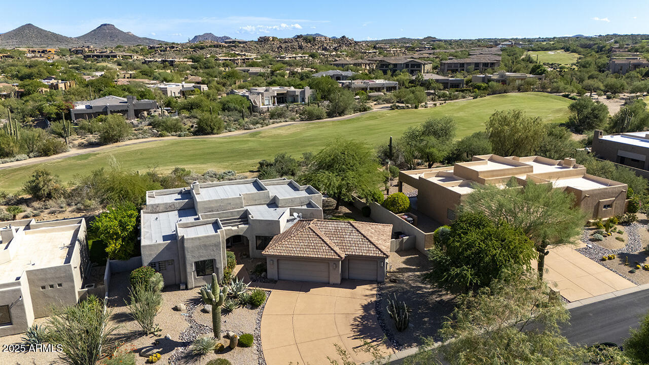 9846 E HIDDEN GREEN Drive