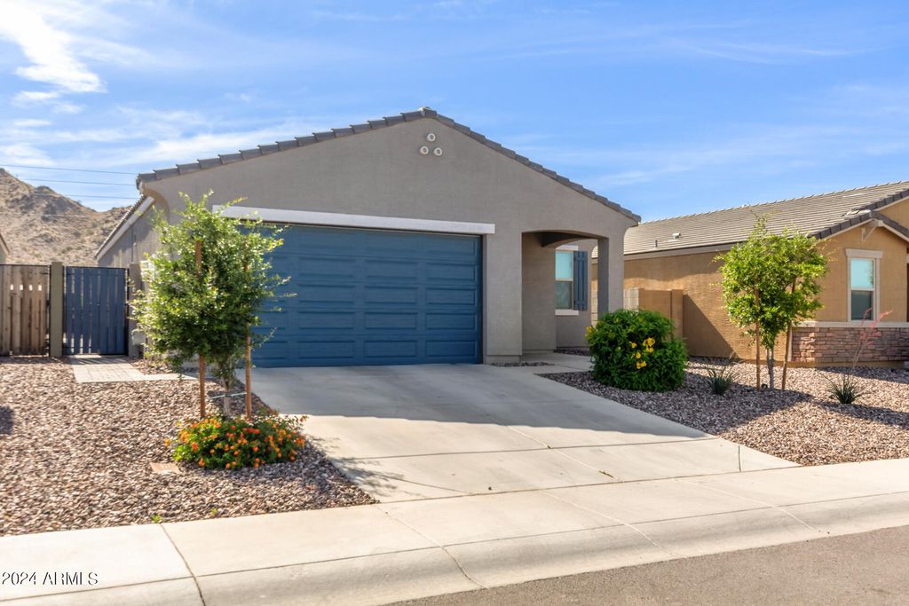 Photo of 33948 N Beeblossom Trail, San Tan Valley, AZ 85144 (MLS # 6980067)