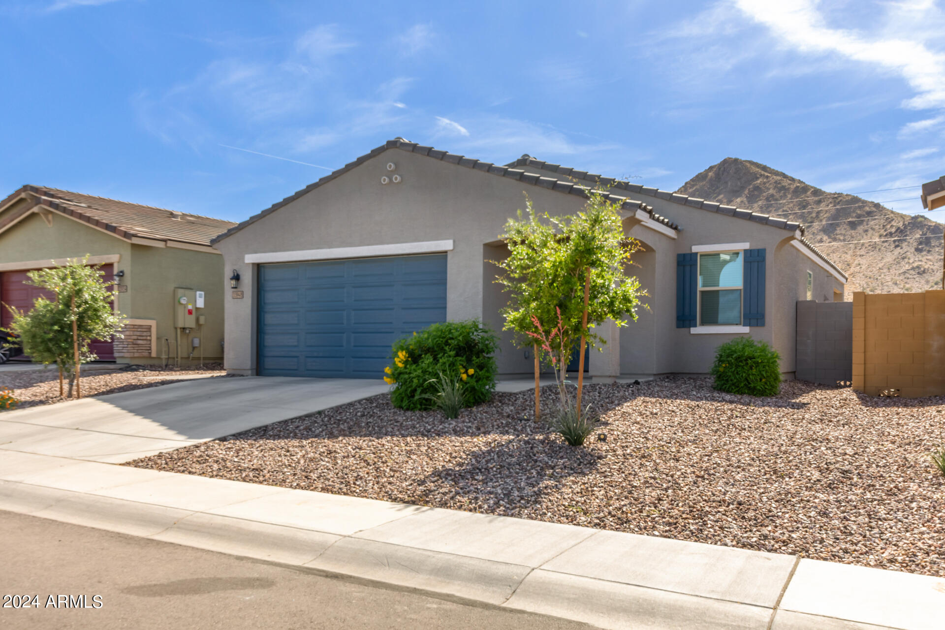 33948 N BEEBLOSSOM Trail