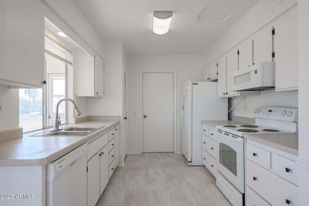 Photo of 10507 W Brookside Drive, Sun City, AZ 85351 (MLS # 6997453)