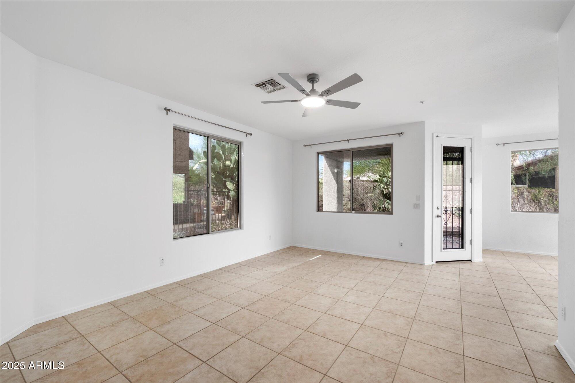 14046 N EDGEWORTH Drive B